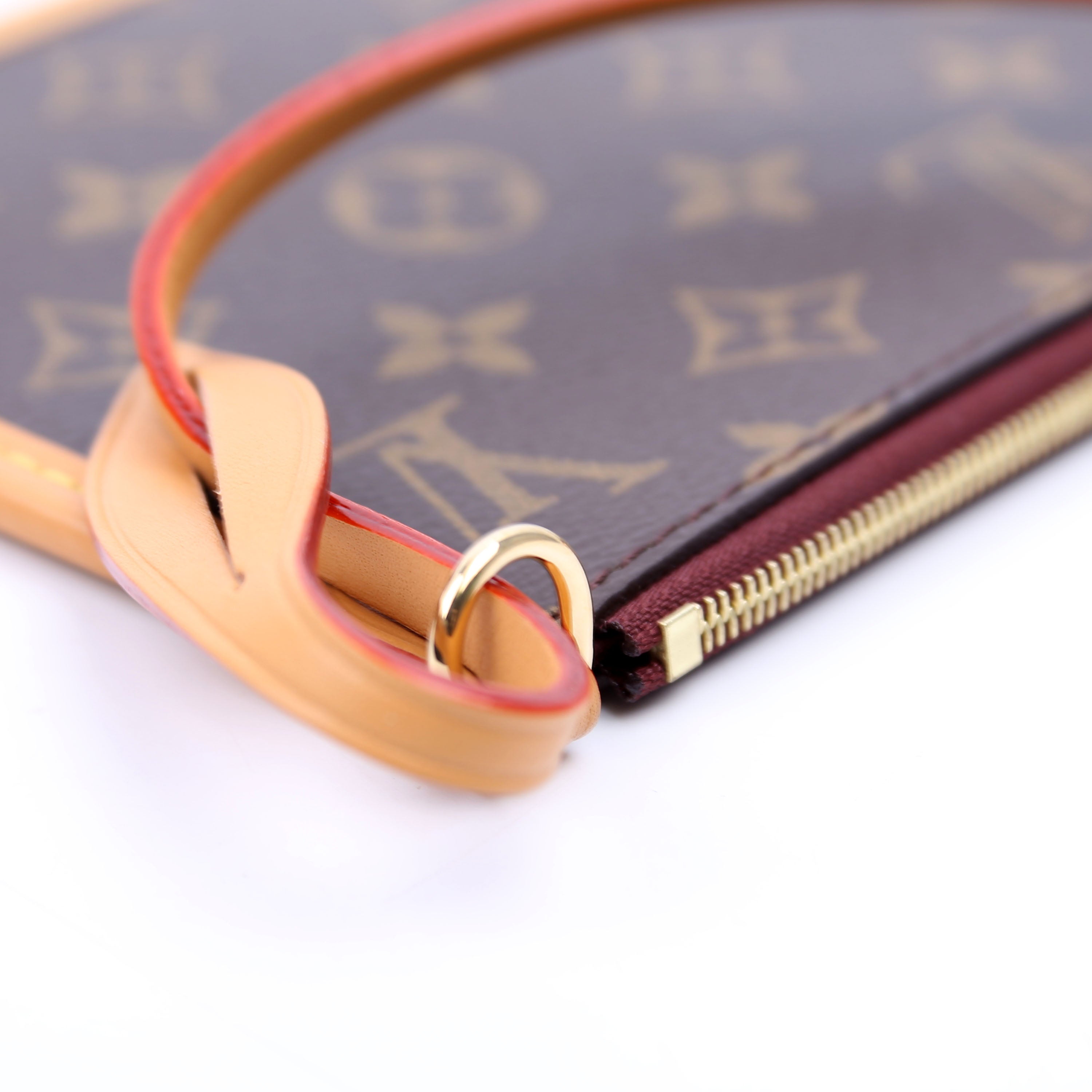 Pochette Only Carryall PM Monogram