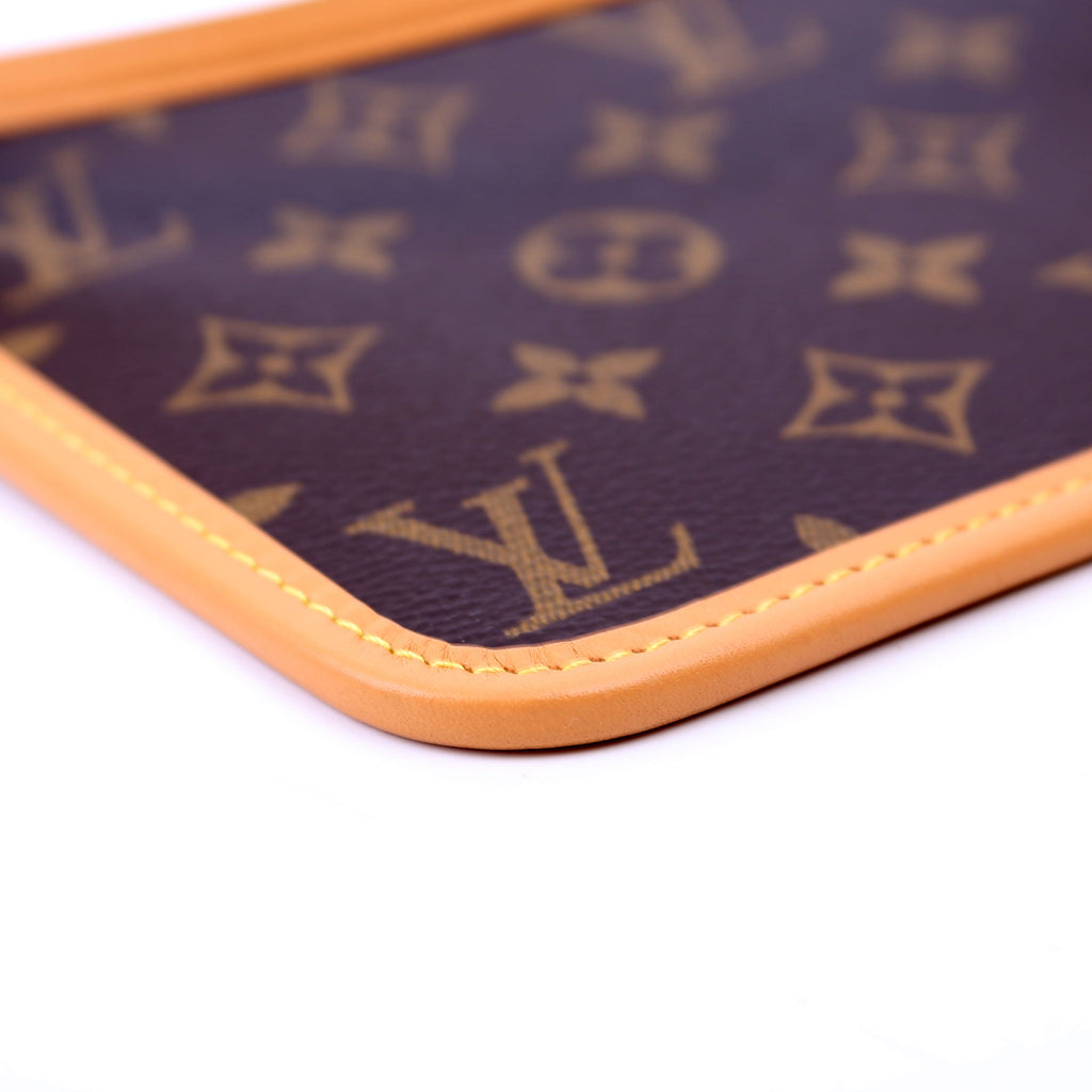 Pochette Only Carryall PM Monogram