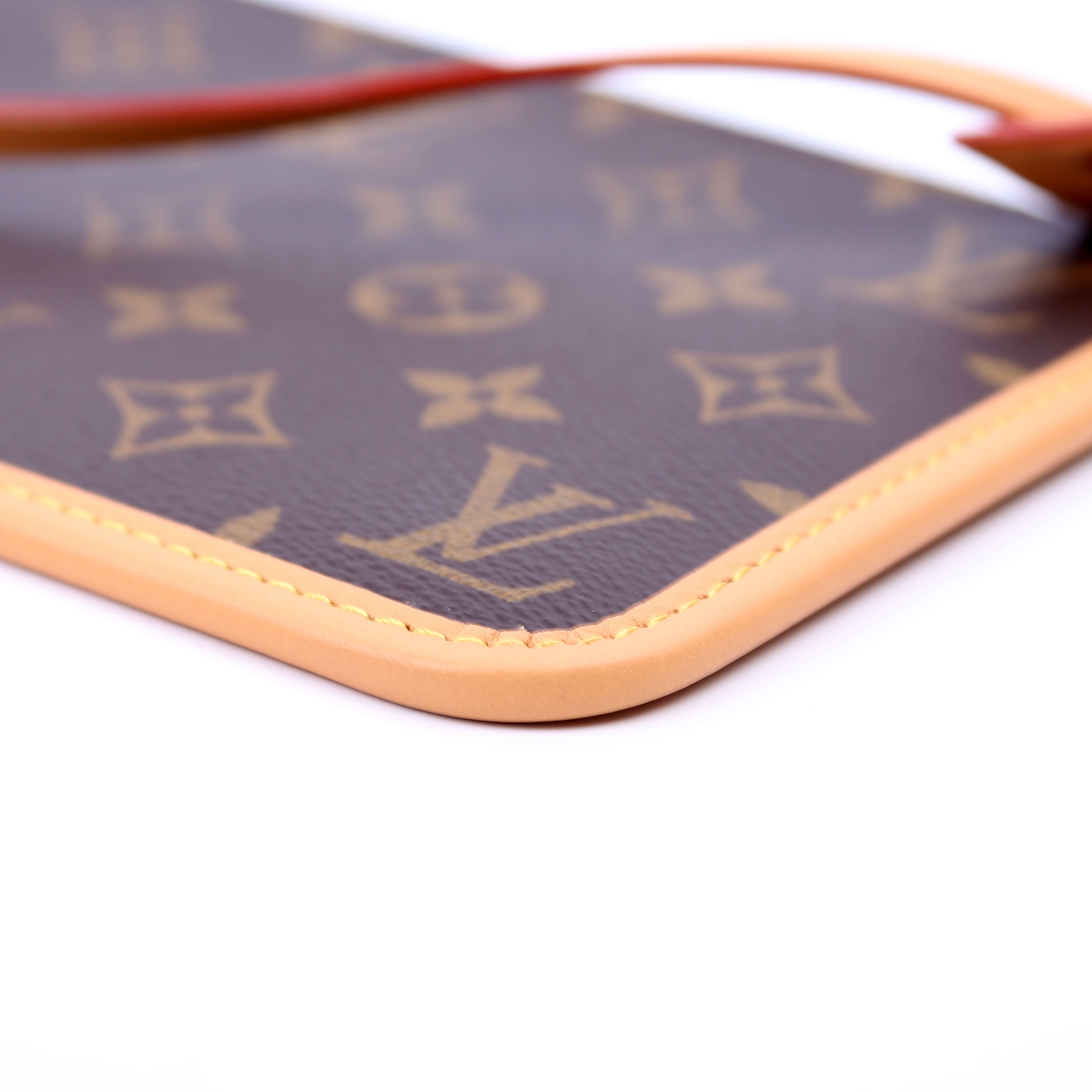 Pochette Only Carryall PM Monogram