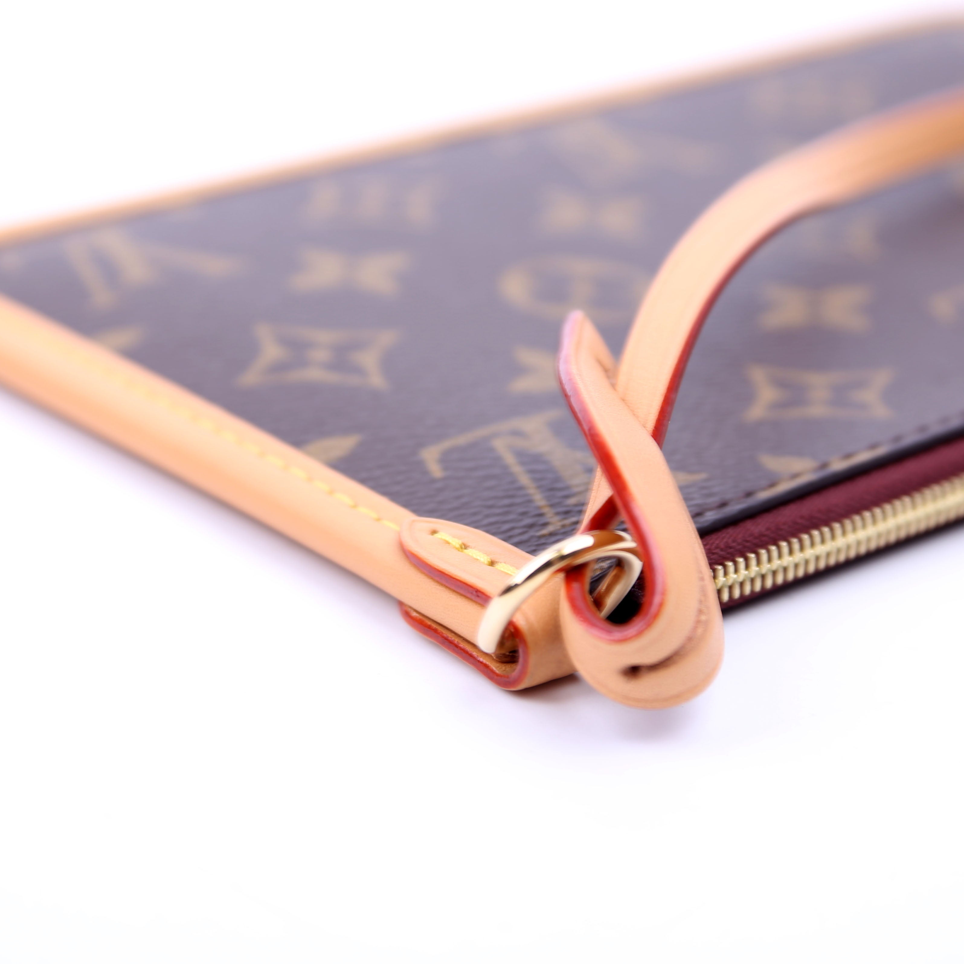 Pochette Only Carryall PM Monogram