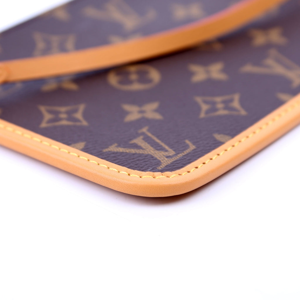 Pochette Only Carryall PM Monogram