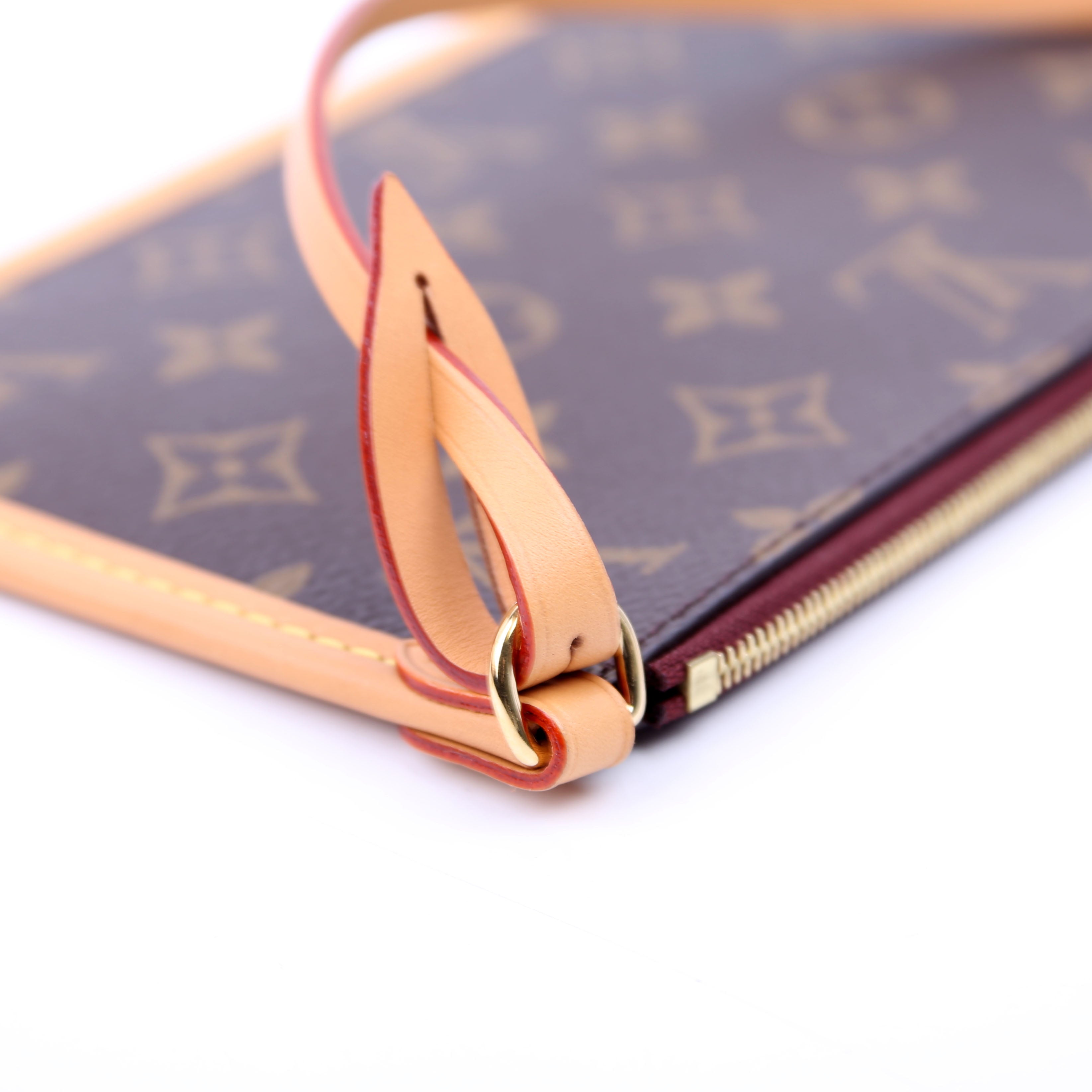 Pochette Only Carryall PM Monogram