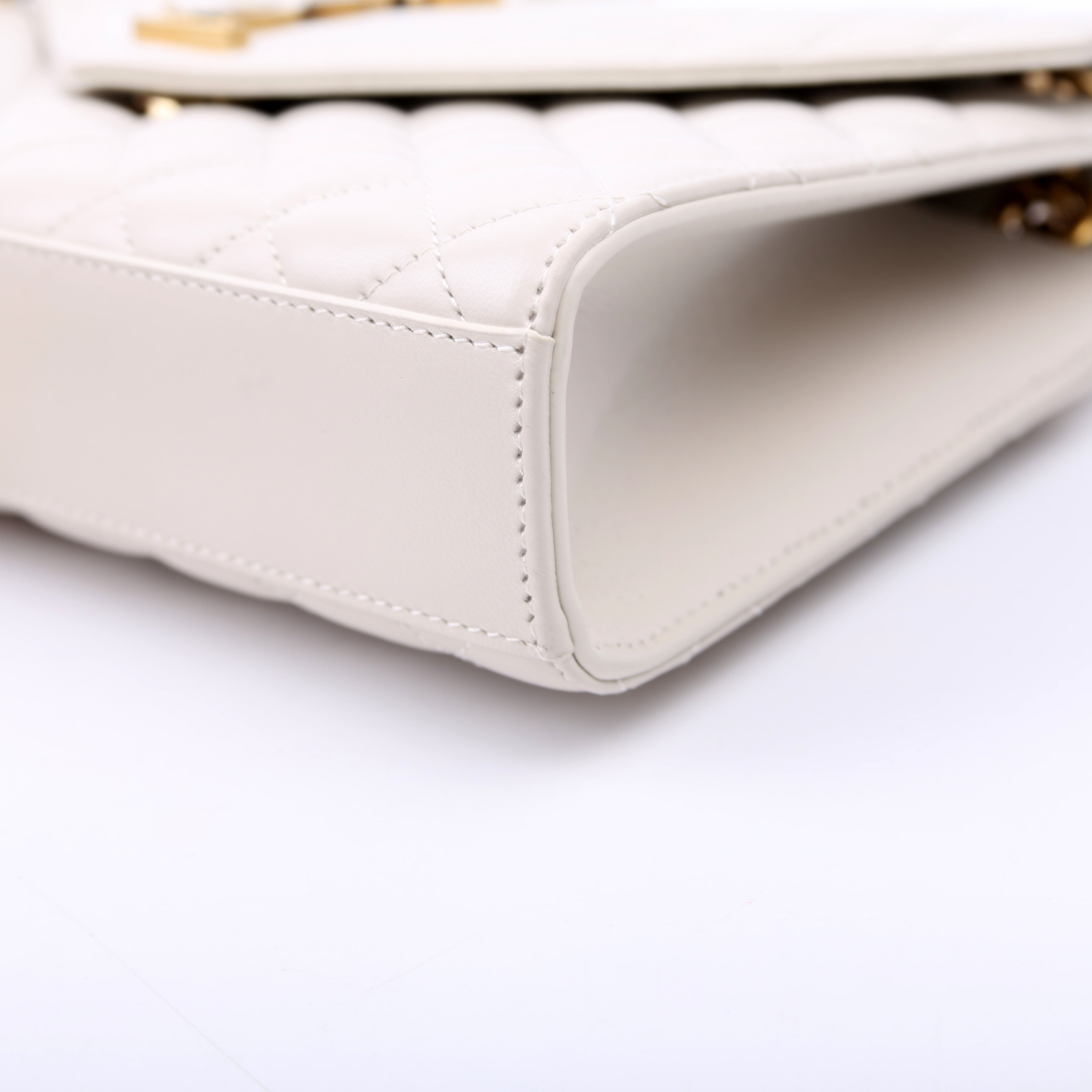 Envelope Medium Tri-Quilt White