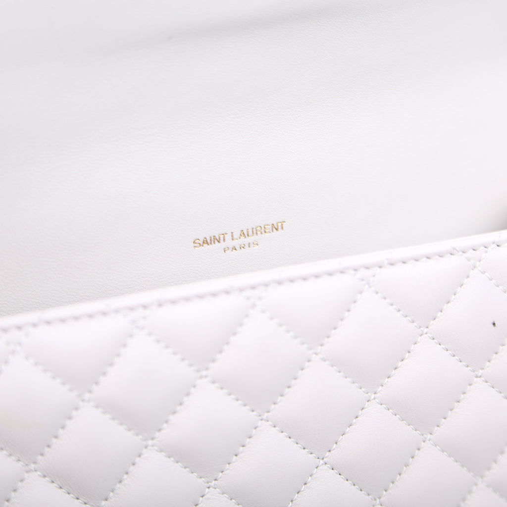 Envelope Medium Tri-Quilt White
