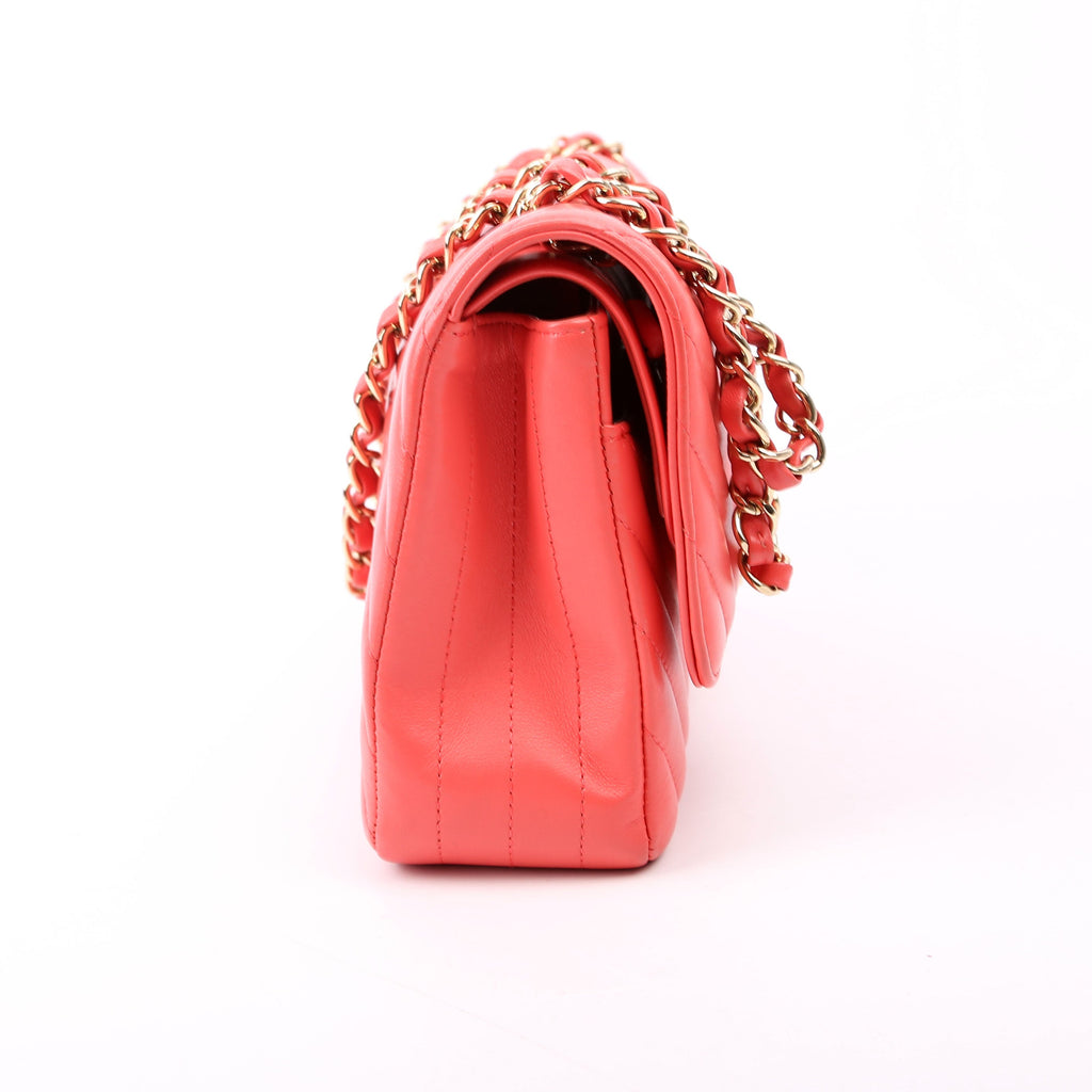 Classic Flap Medium Chevron Lambskin 27M Salmon