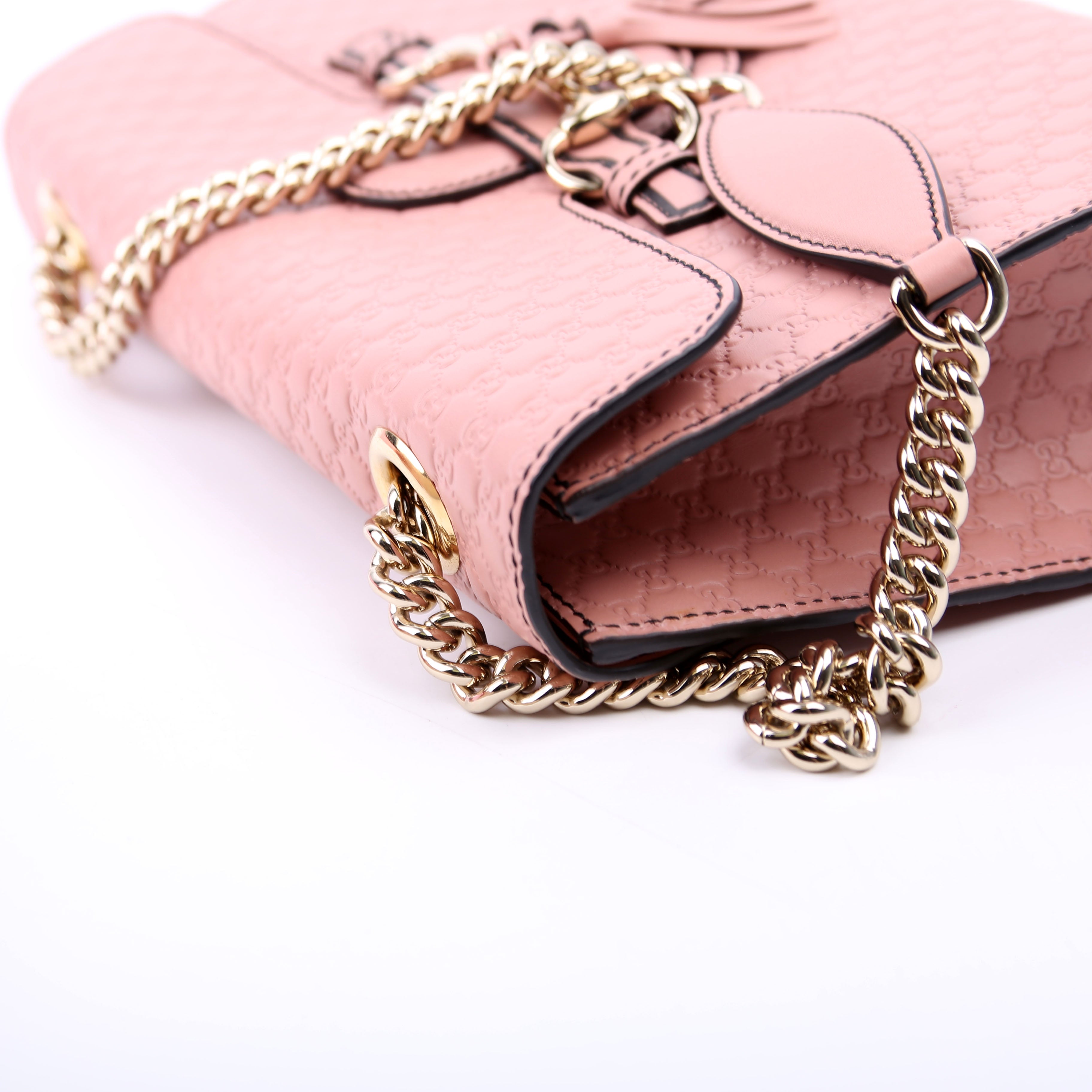 449635 Emily Micro Medium Chain Pink