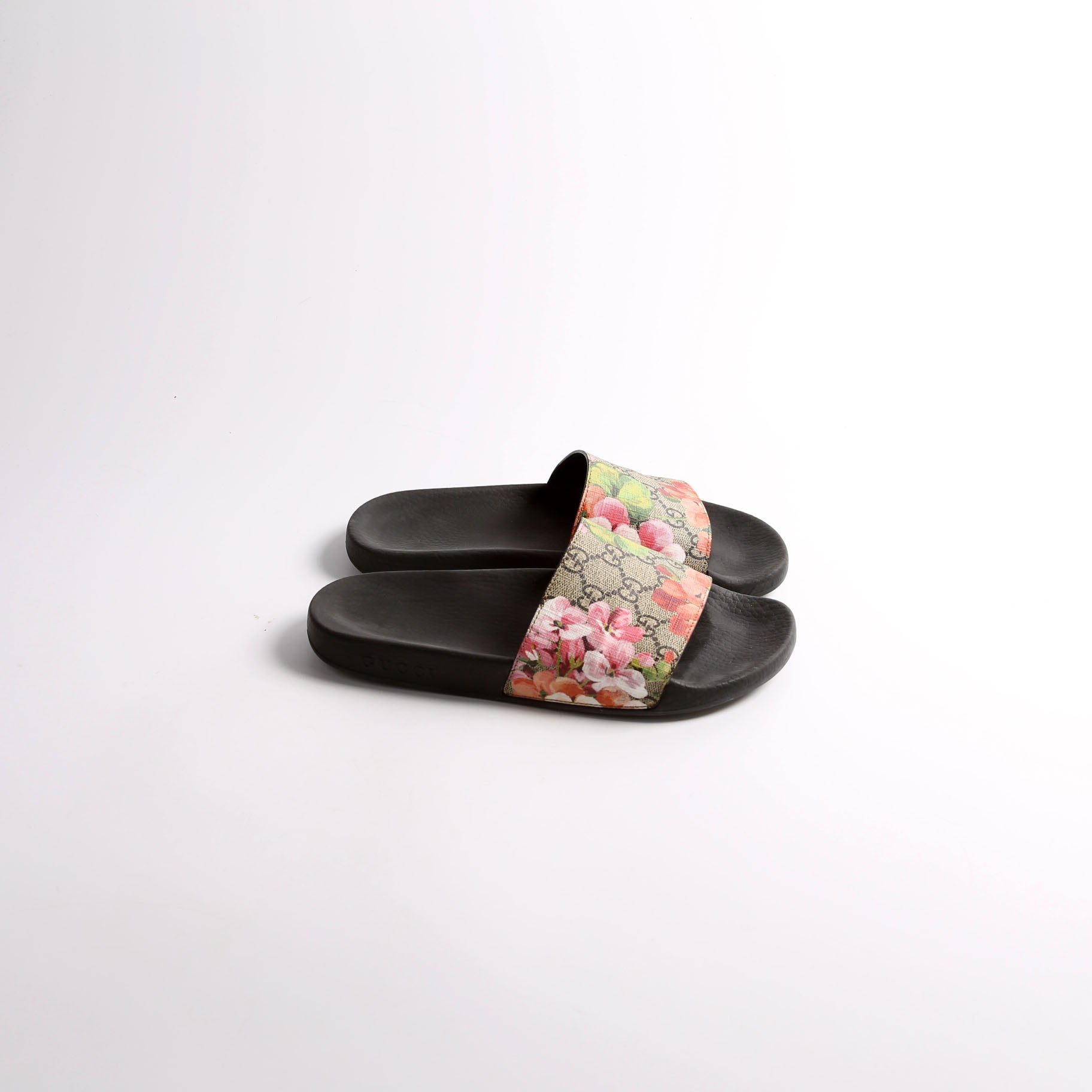 GG Blooms Slides Size 39
