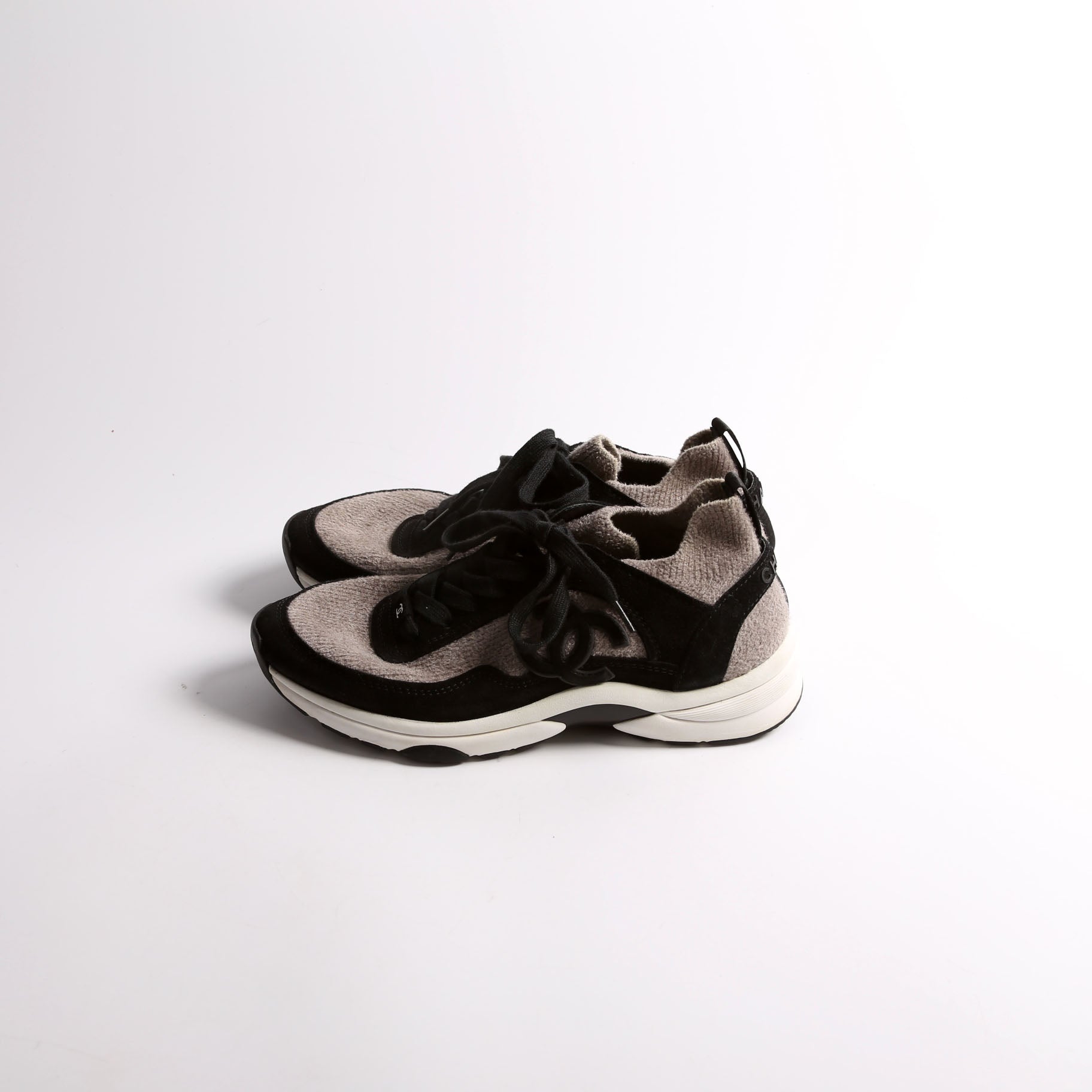 Knit Fabric Sneakers Size 38 Black/Gray