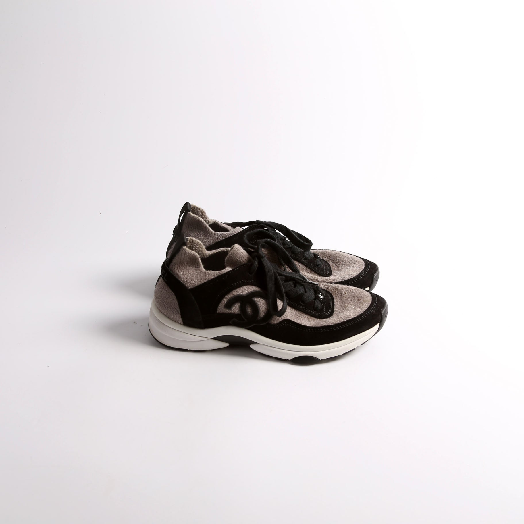 Knit Fabric Sneakers Size 38 Black/Gray