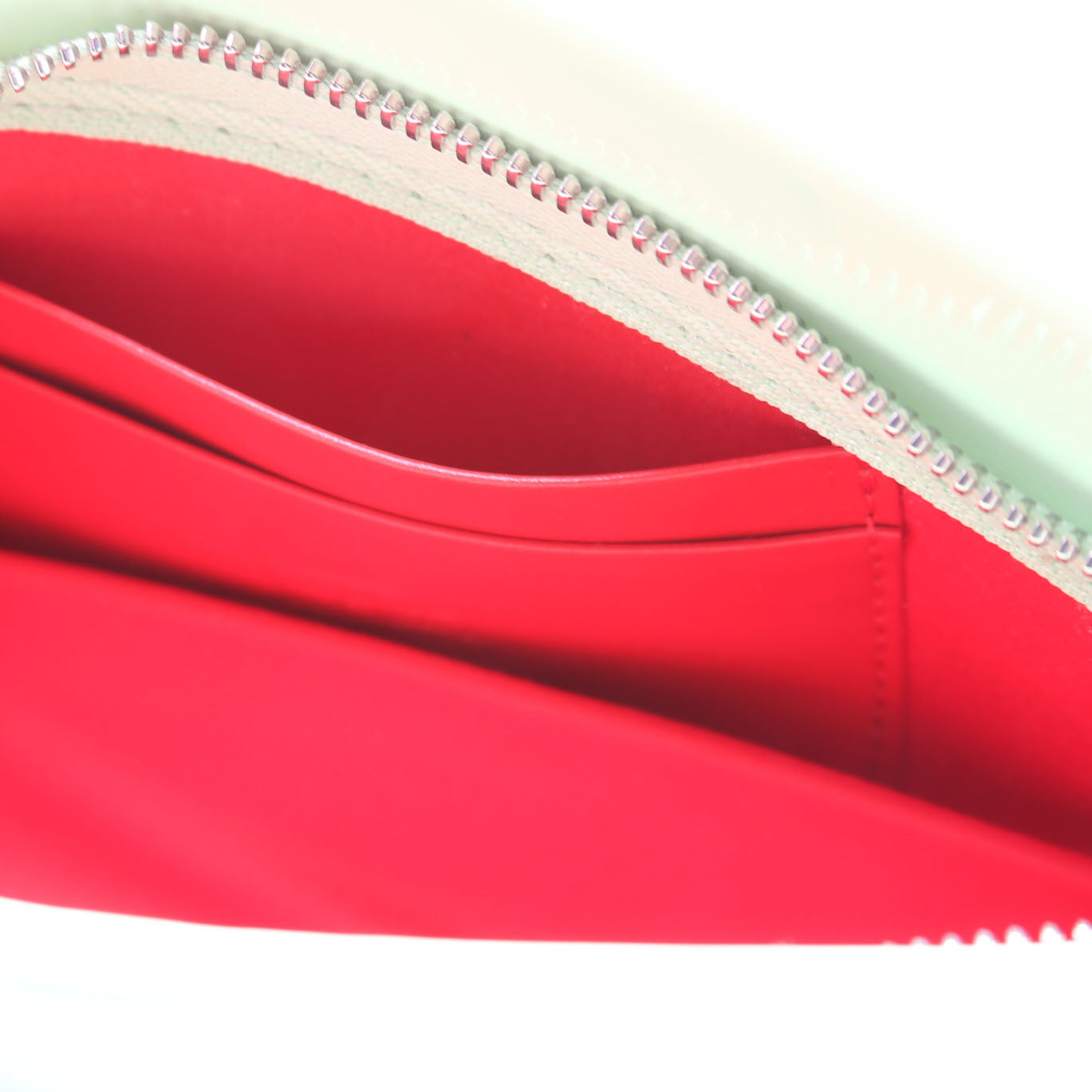 Loubitwist Patent Zip Chain Clutch Green