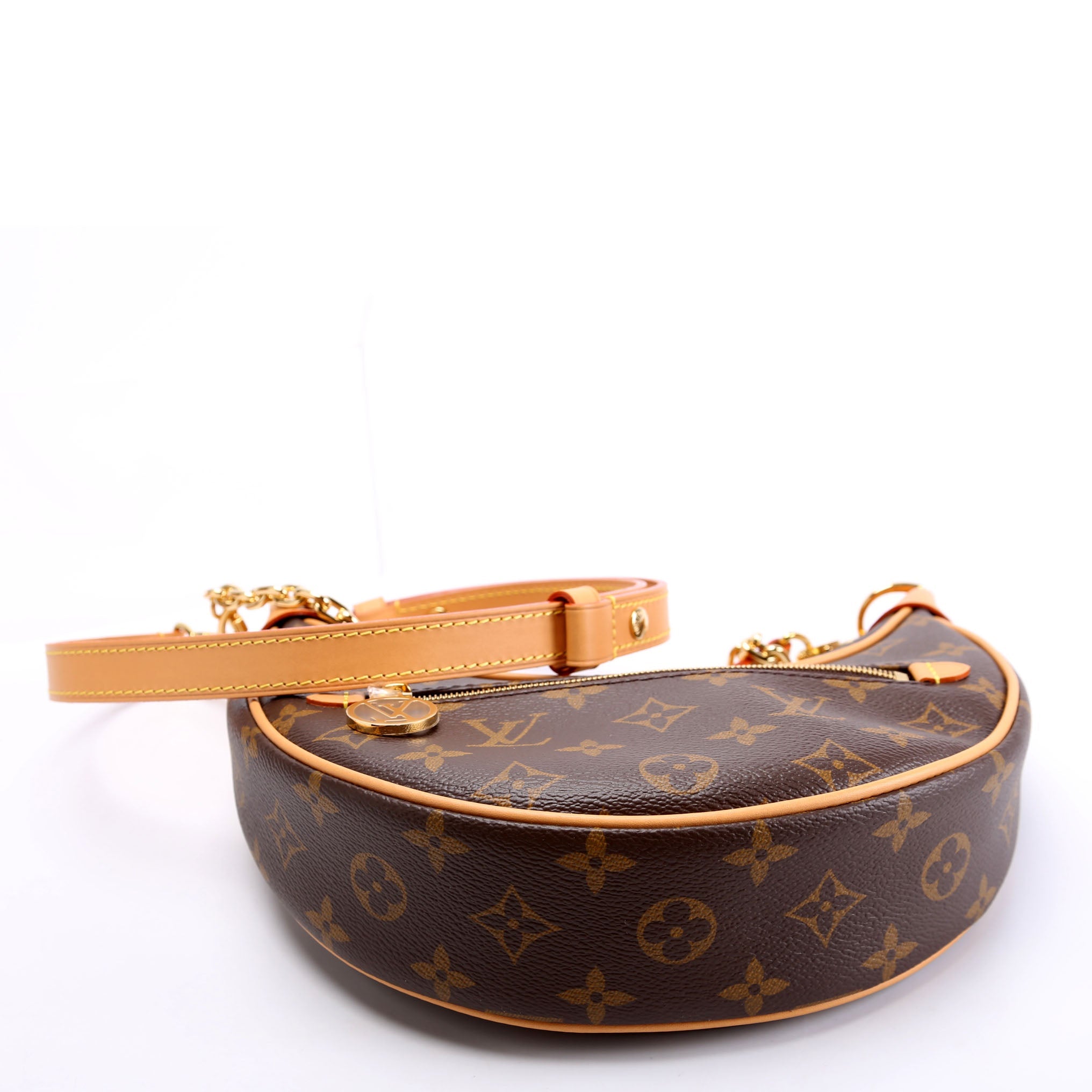 Loop Monogram