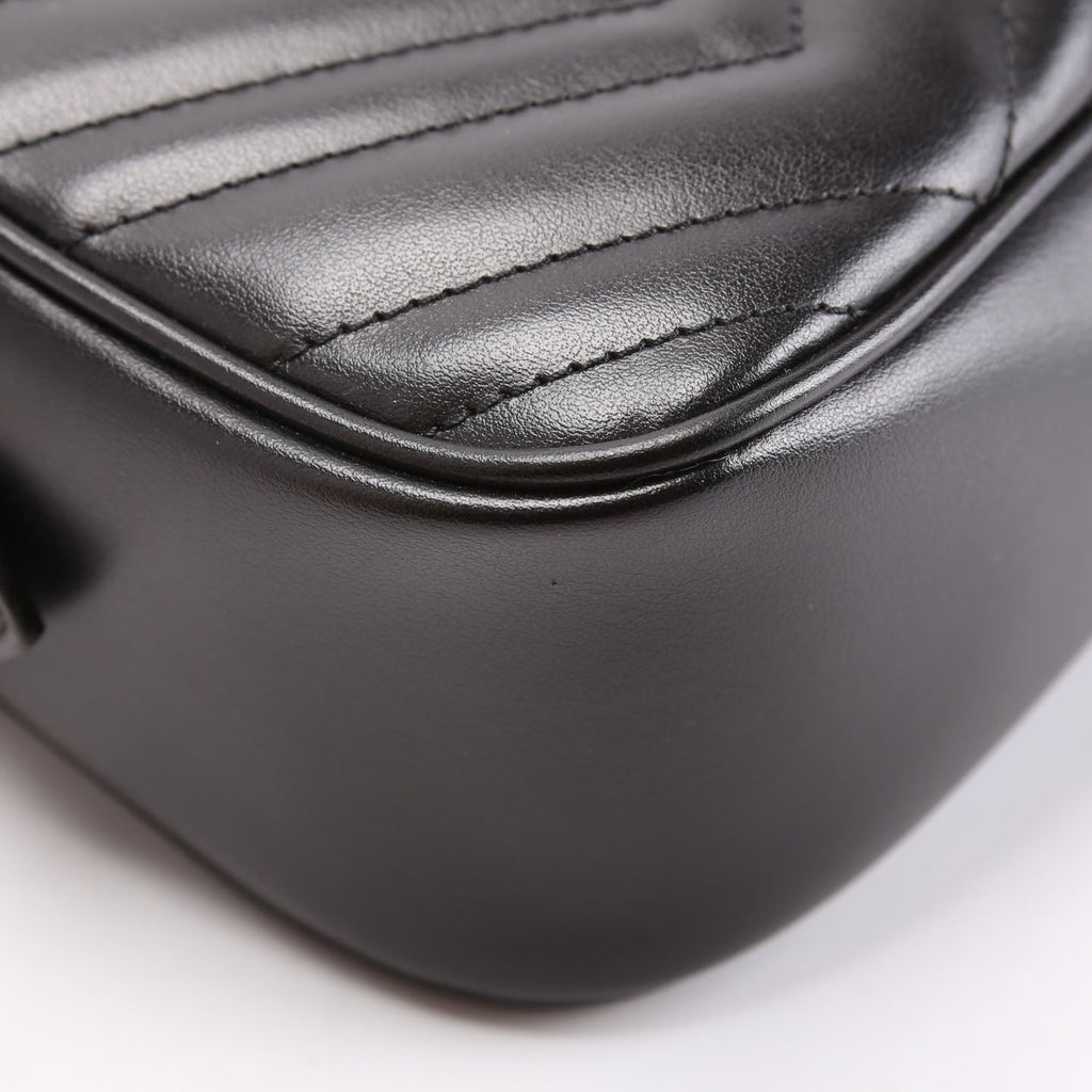 447632 Marmont Small Leather Camera Black