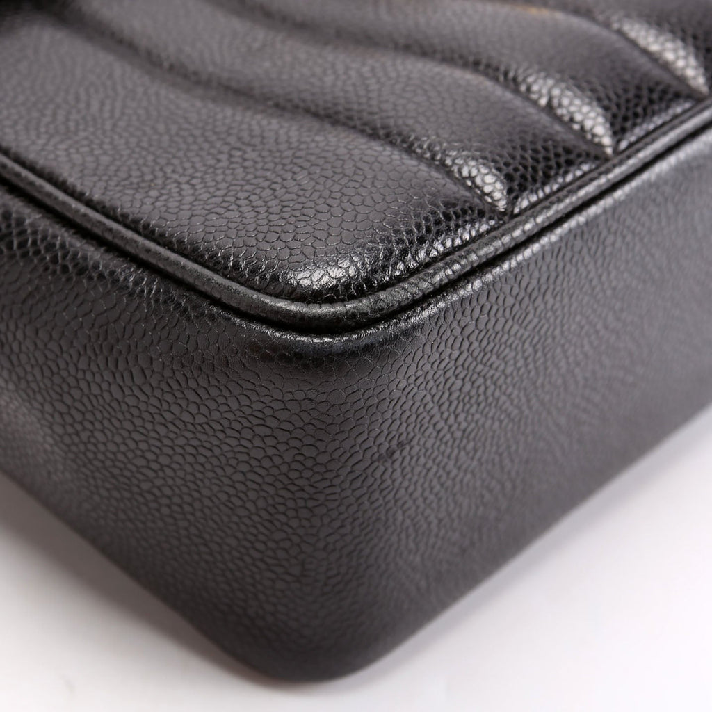 Flap Bag Vertical Quilted Caviar Jumbo 27M Black
