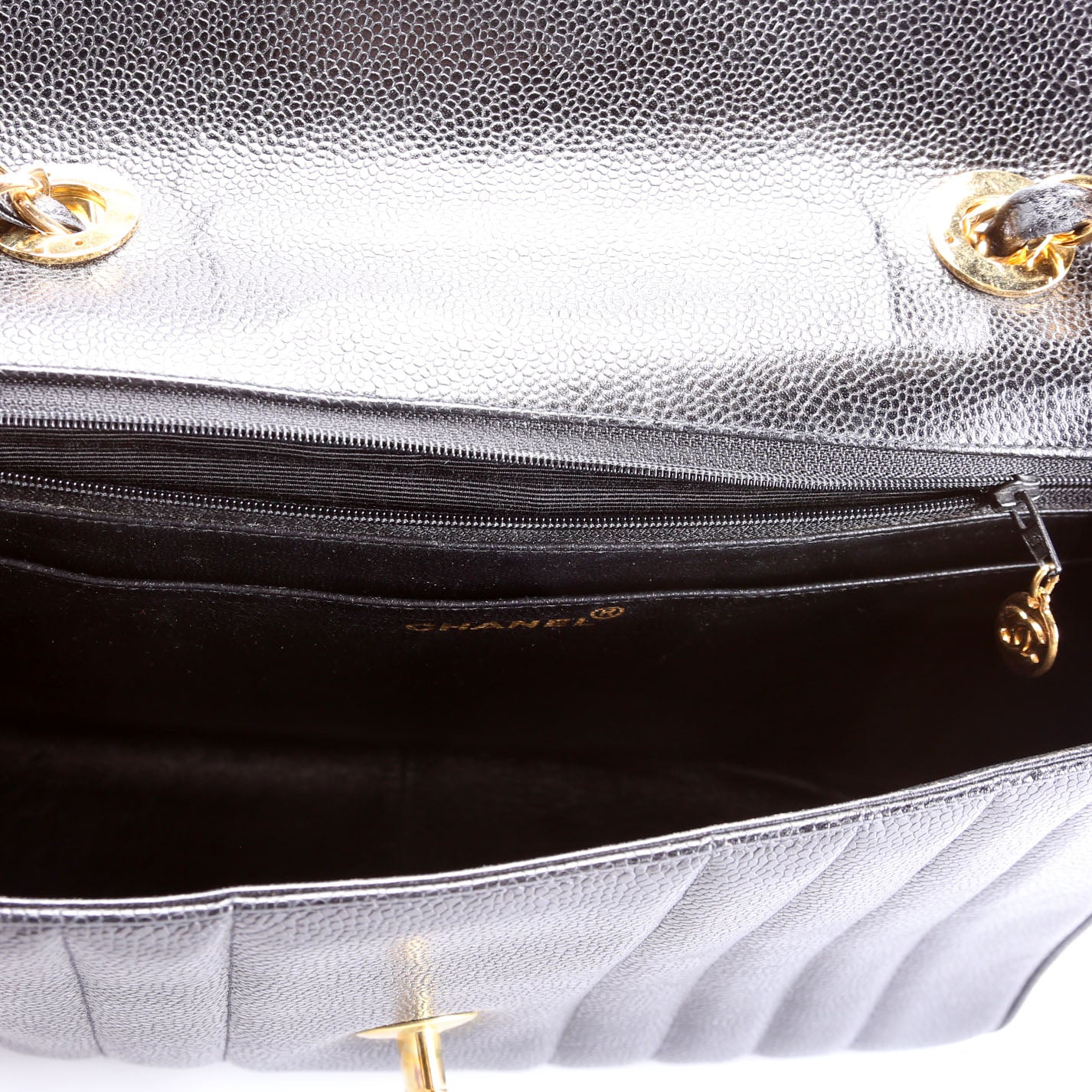Flap Bag Vertical Quilted Caviar Jumbo 27M Black