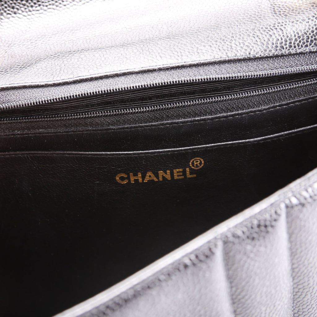 Flap Bag Vertical Quilted Caviar Jumbo 27M Black
