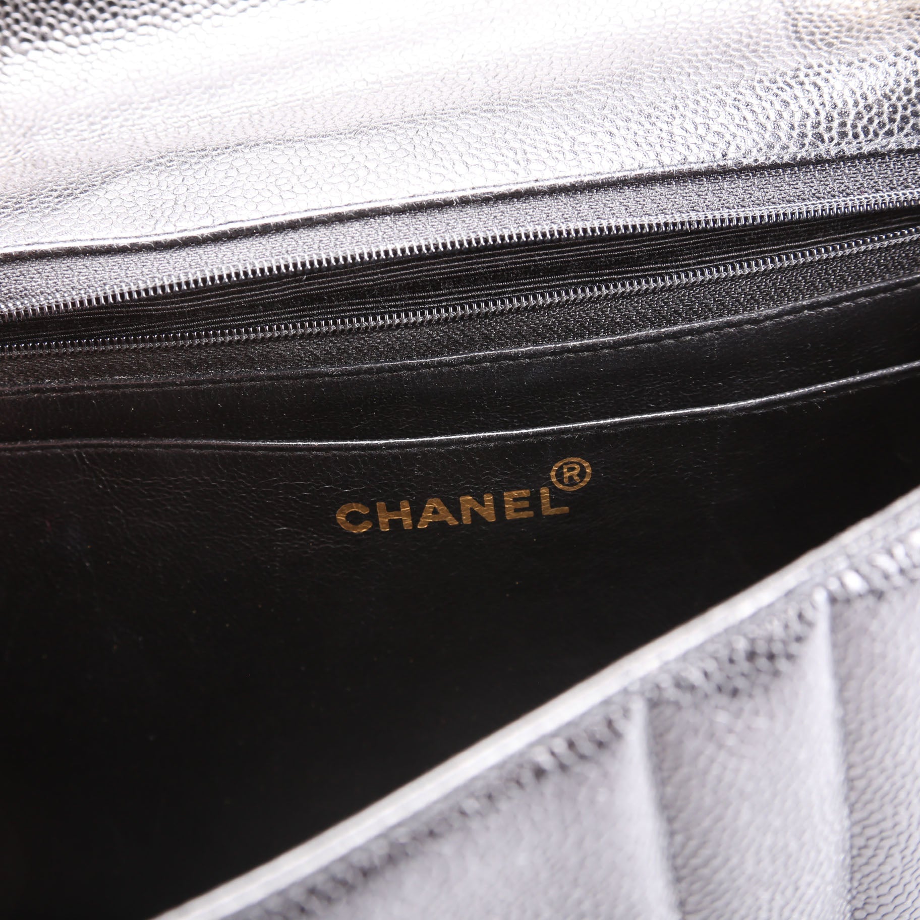 Flap Bag Vertical Quilted Caviar Jumbo 27M Black