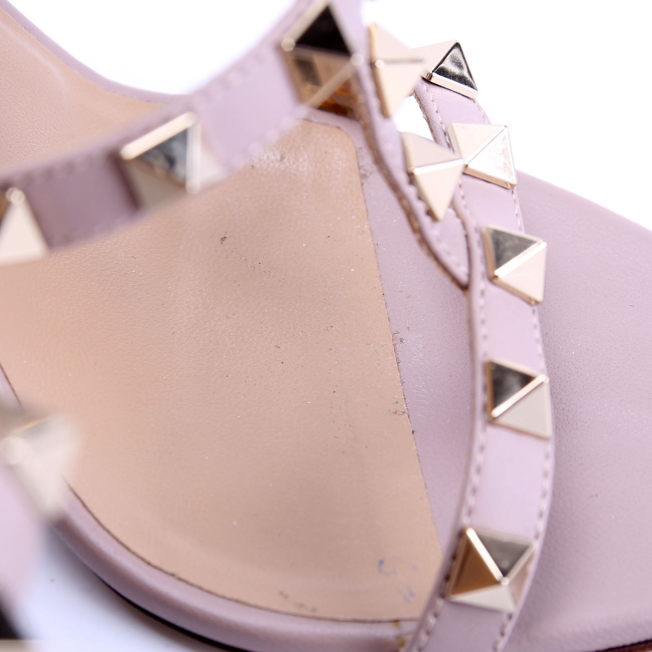 Rockstud Caged Sandals Size 36.5 Beige