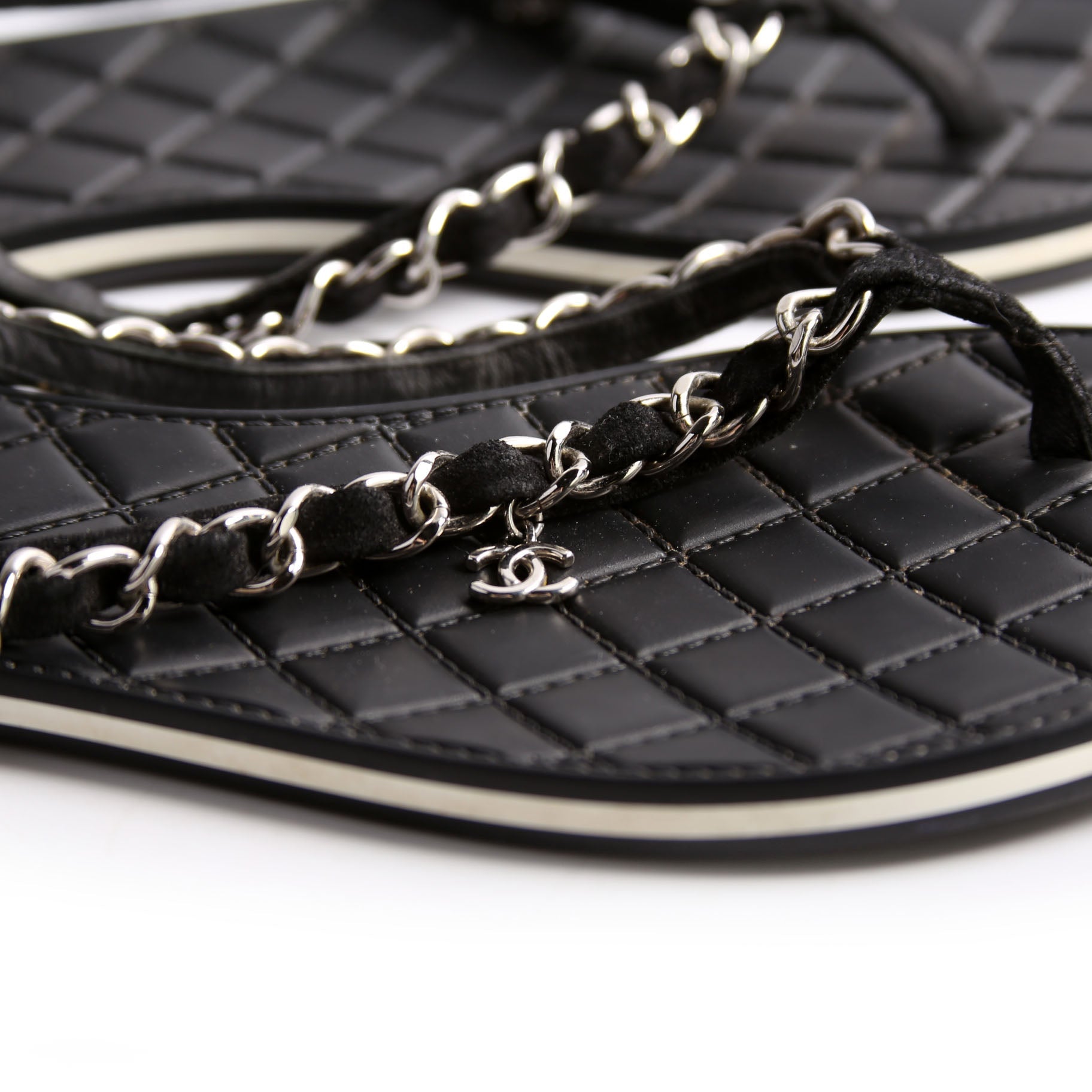 Chain Thong Sandals Size 39.5 Black