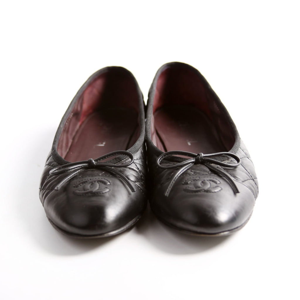 Quilted CC Cap Toe Ballet Flats Size 39 Black