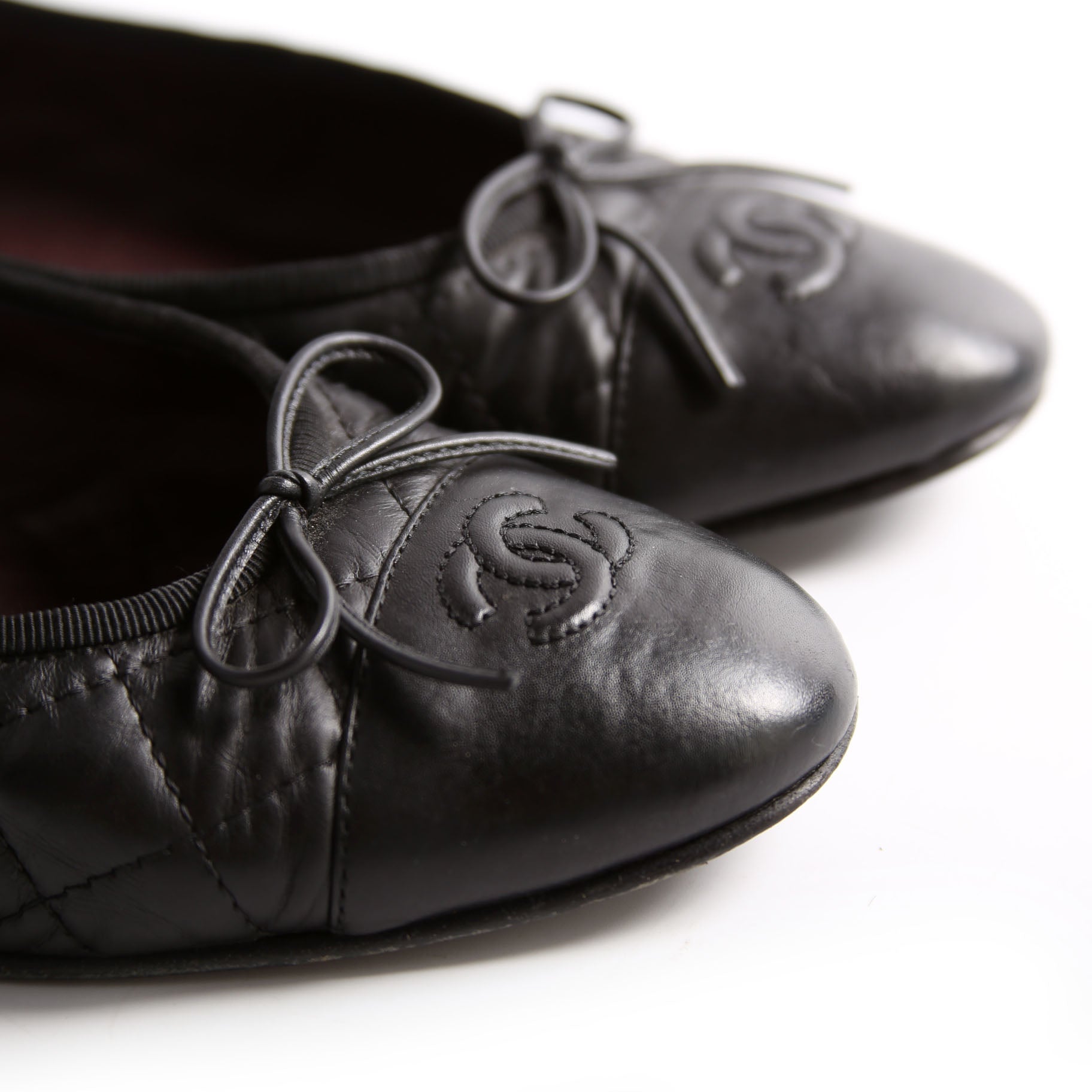 Quilted CC Cap Toe Ballet Flats Size 39 Black