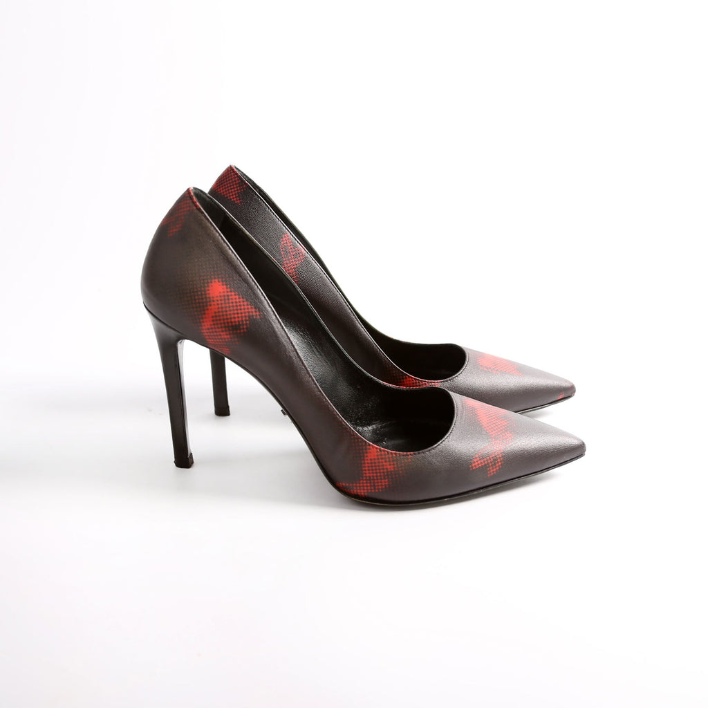 Prada Printed Leather Point Toe Pumps Size 36