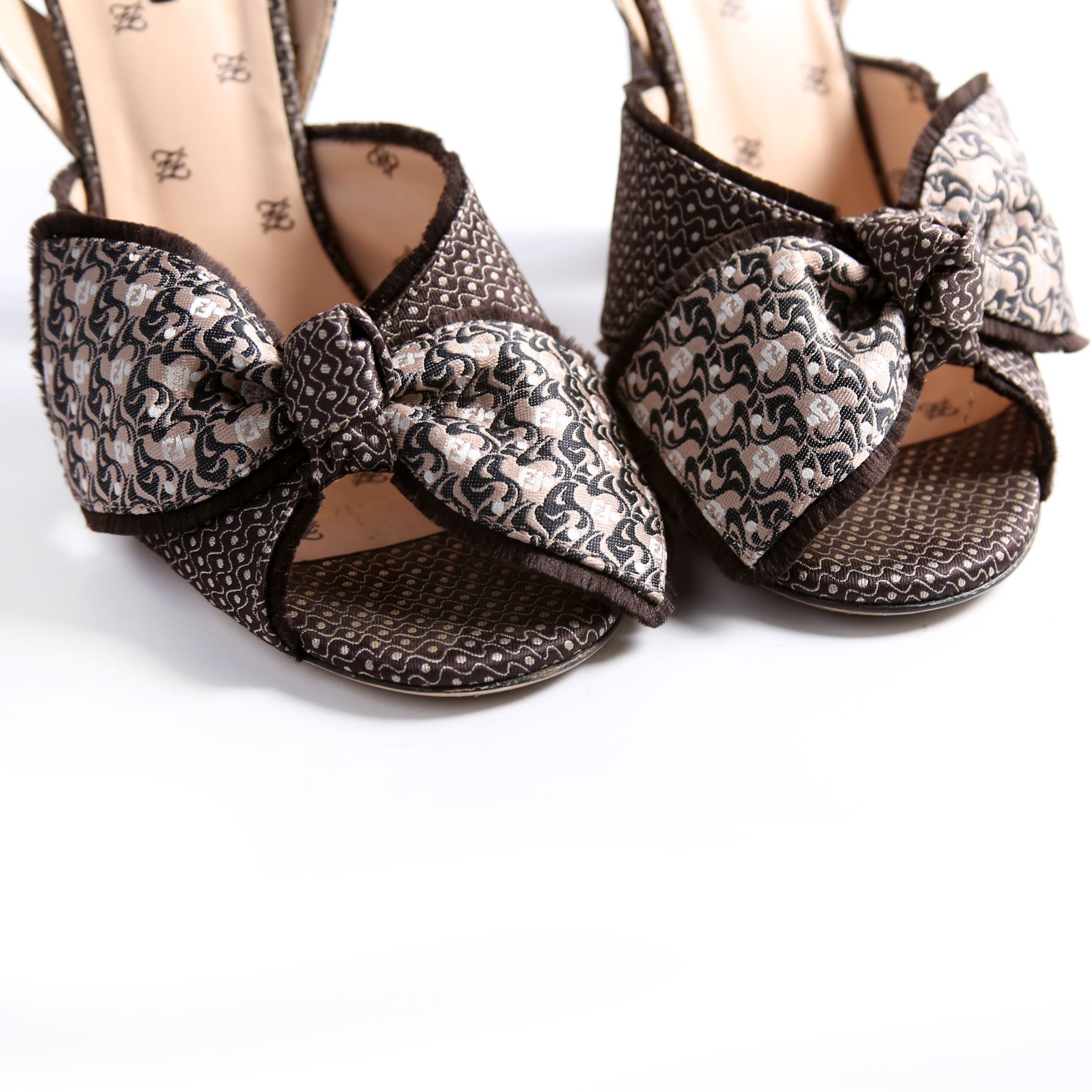 Freedom Fabric Jacquard Slingback Pumps Size 40