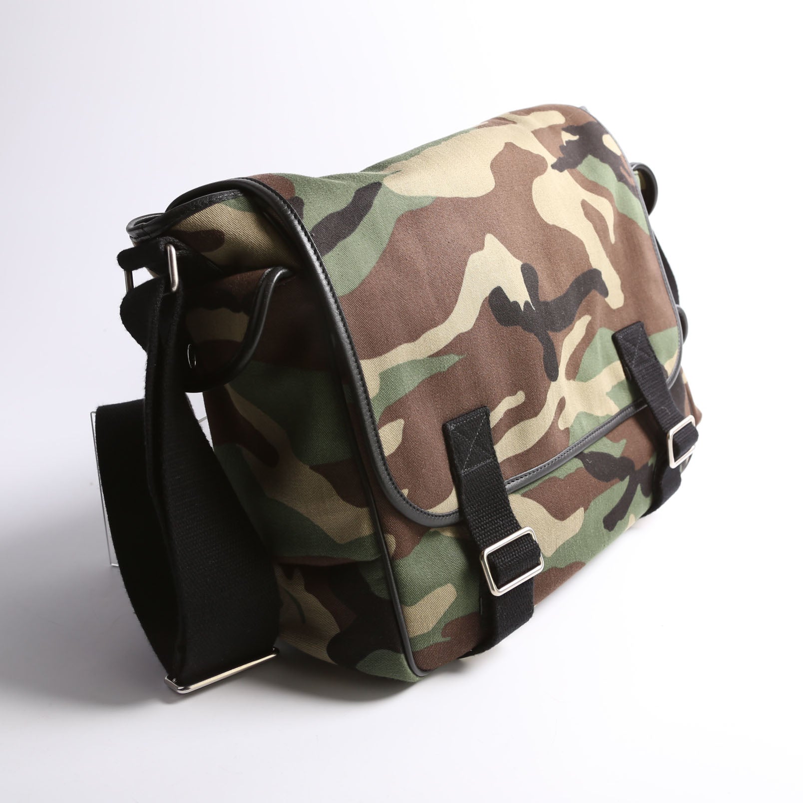 Camo Messenger Bag 414769