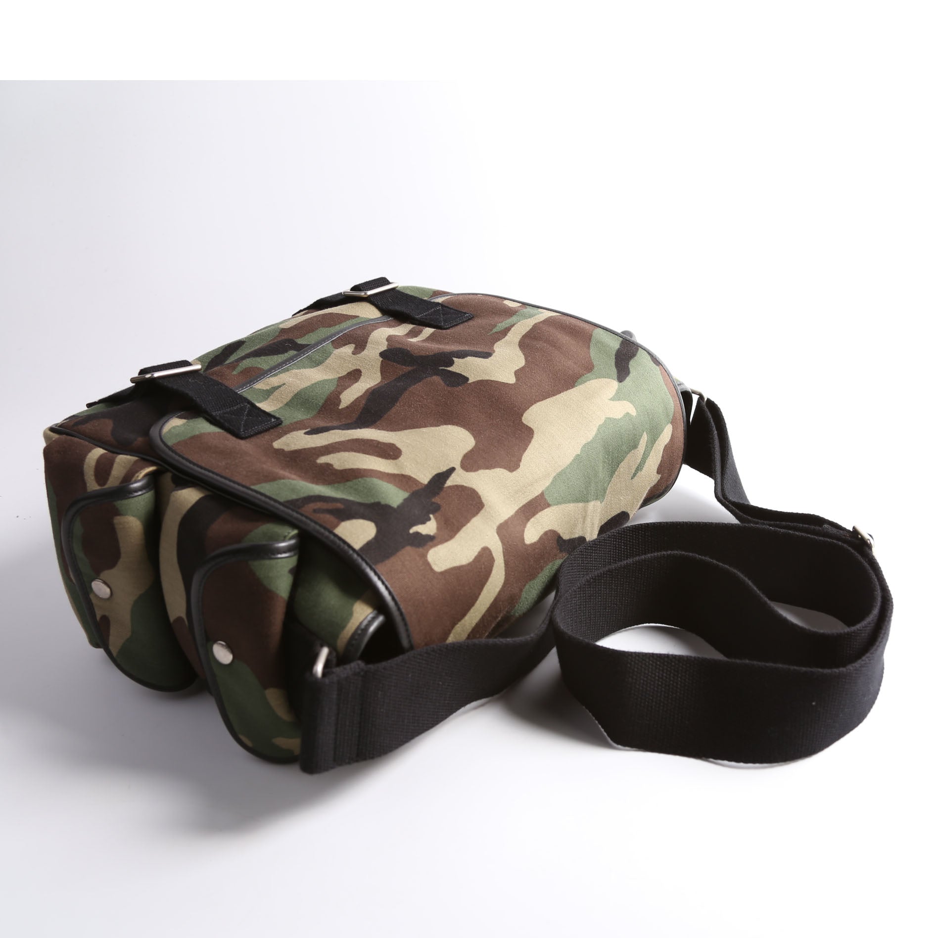 Camo Messenger Bag 414769