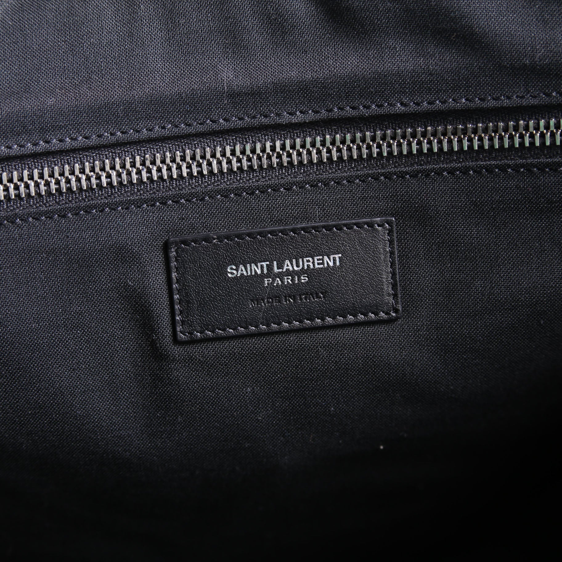 Camo Messenger Bag 414769