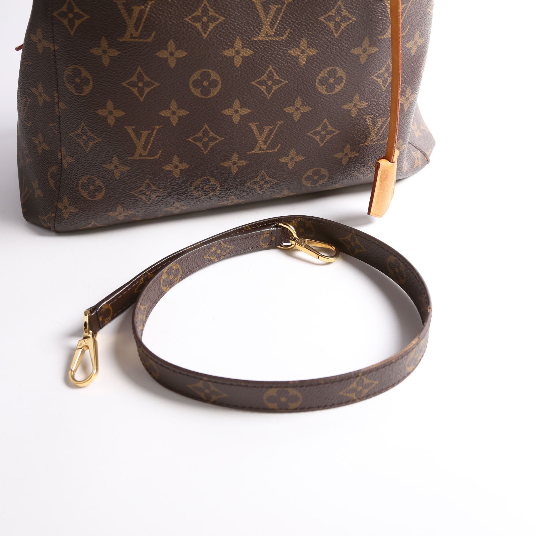 Montaigne MM Monogram