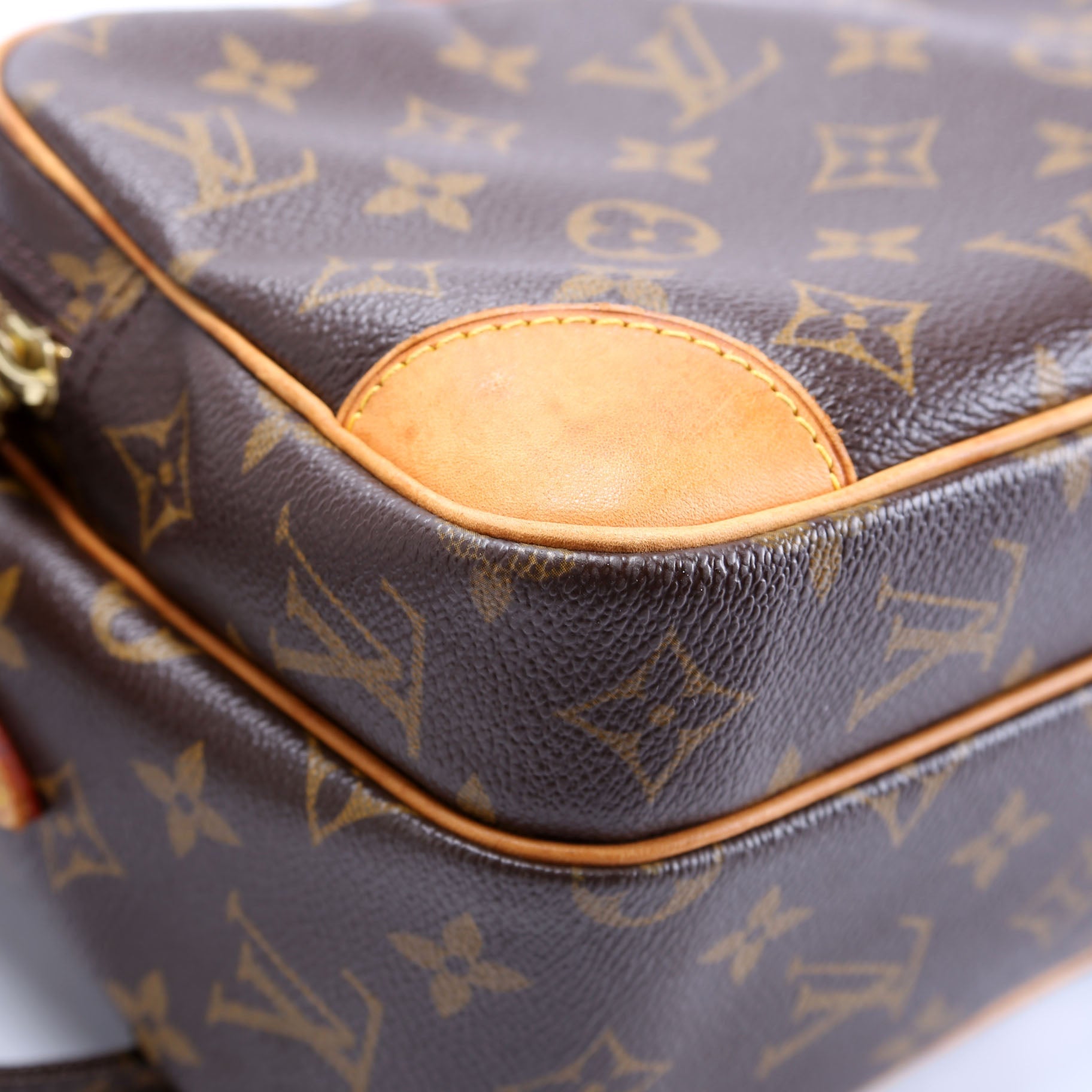 Nil Monogram
