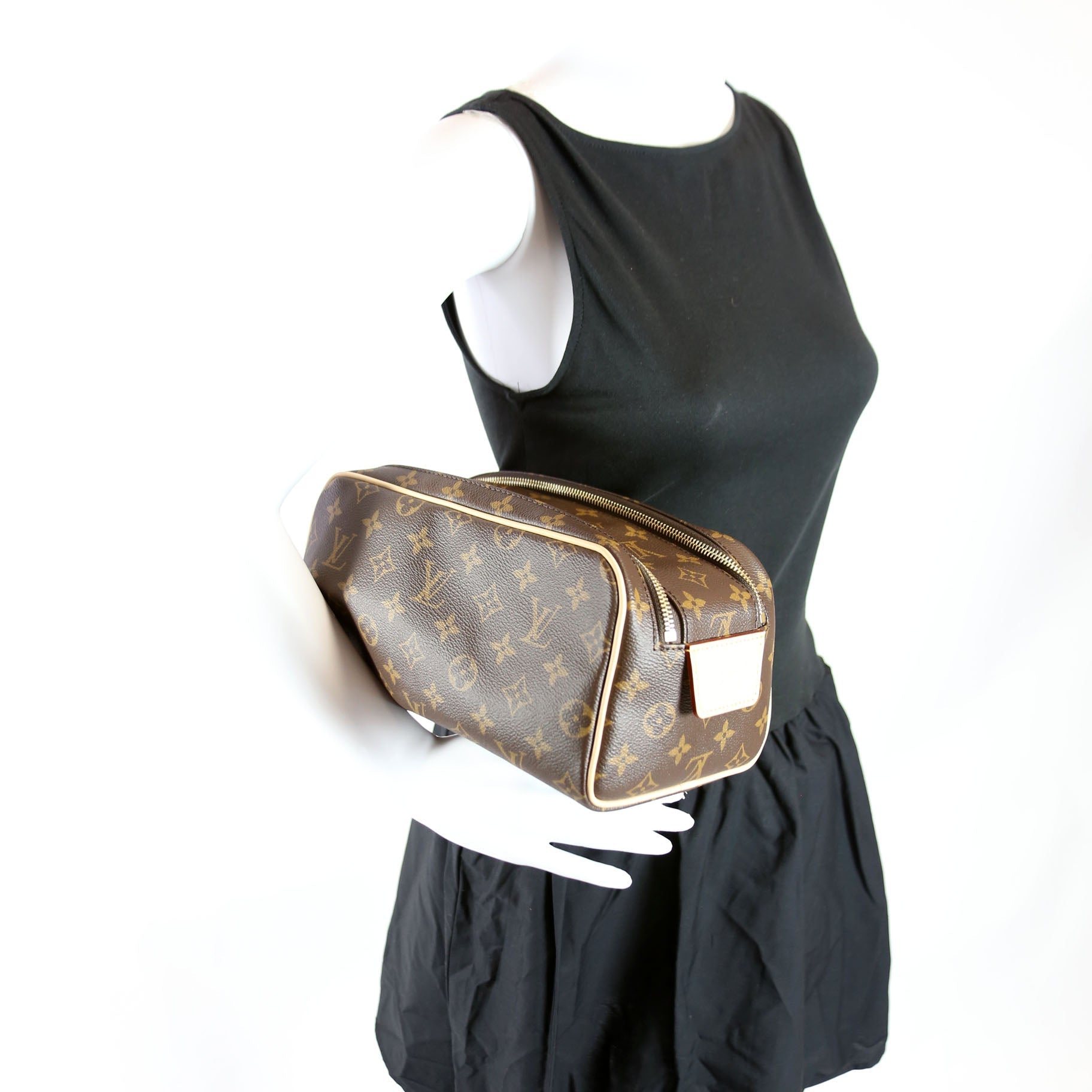 Dopp Kit Toilet Pouch Monogram