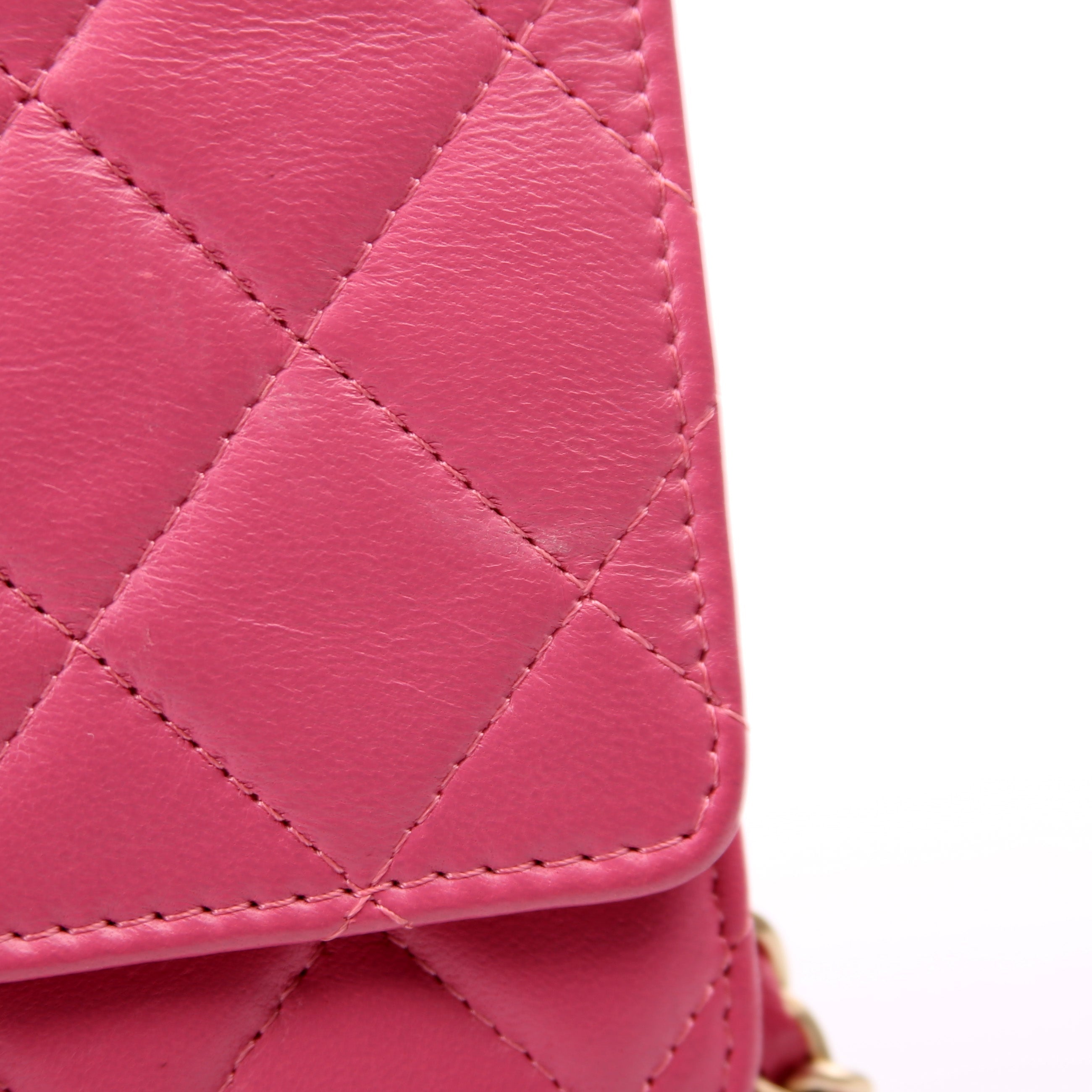 WOC Classic Quilted Lambskin Pink