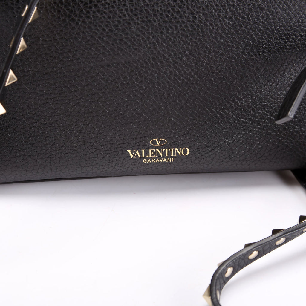 Rockstud Small FlIp Lock Crossbody Black