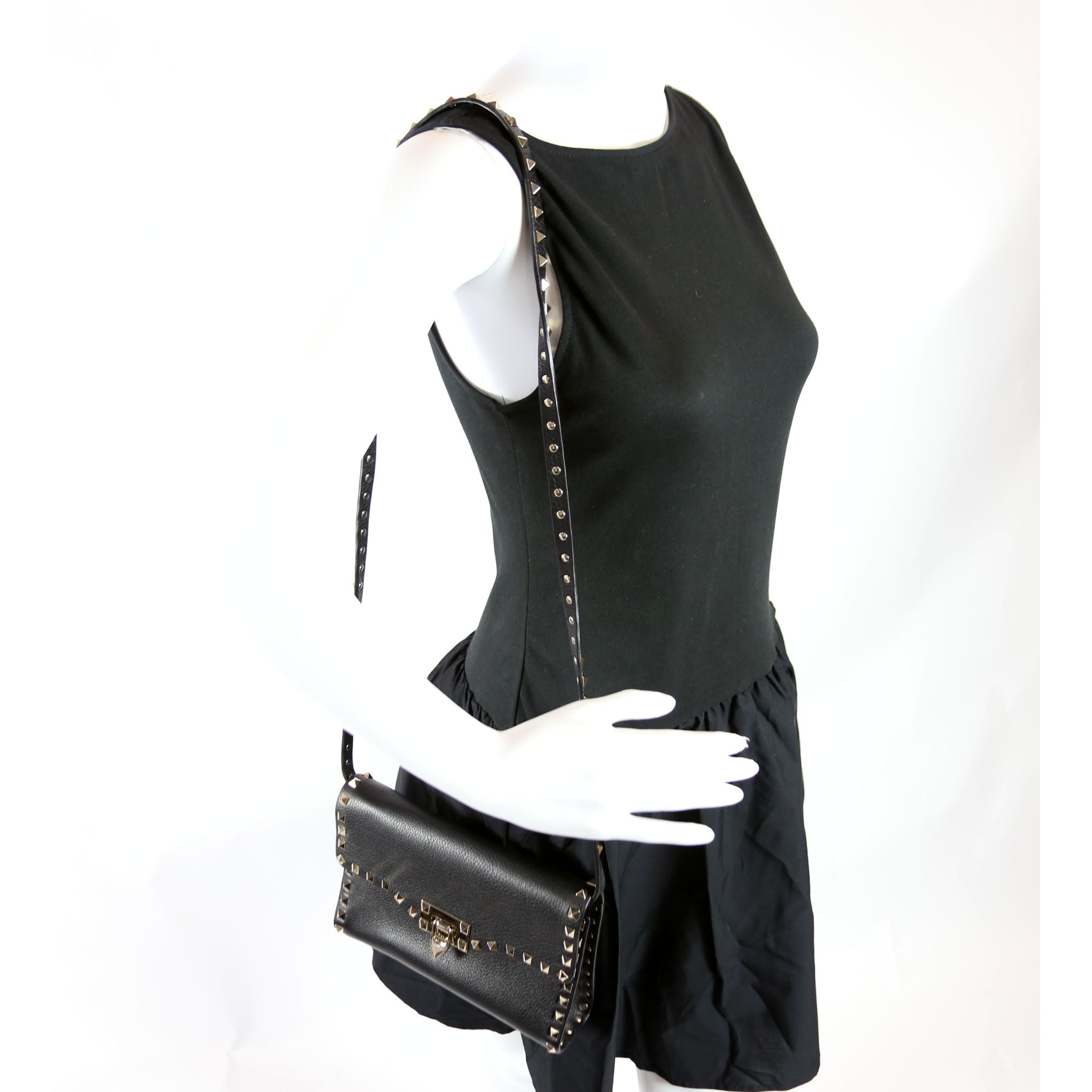 Rockstud Small FlIp Lock Crossbody Black