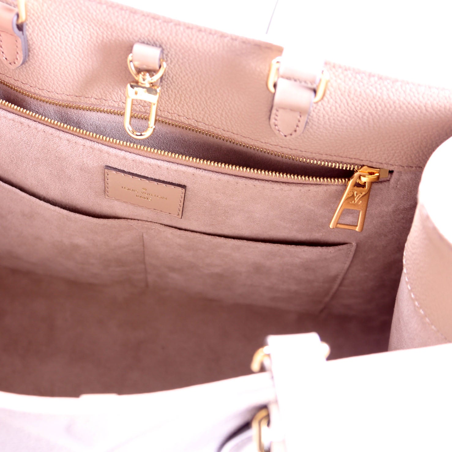 ONTHEGO MM Empreinte Leather Taupe