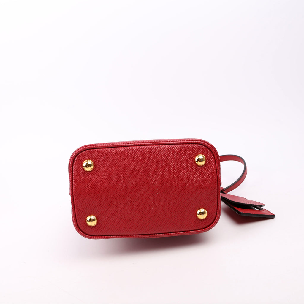 Saffiano Cuir Small Panier Bag Red