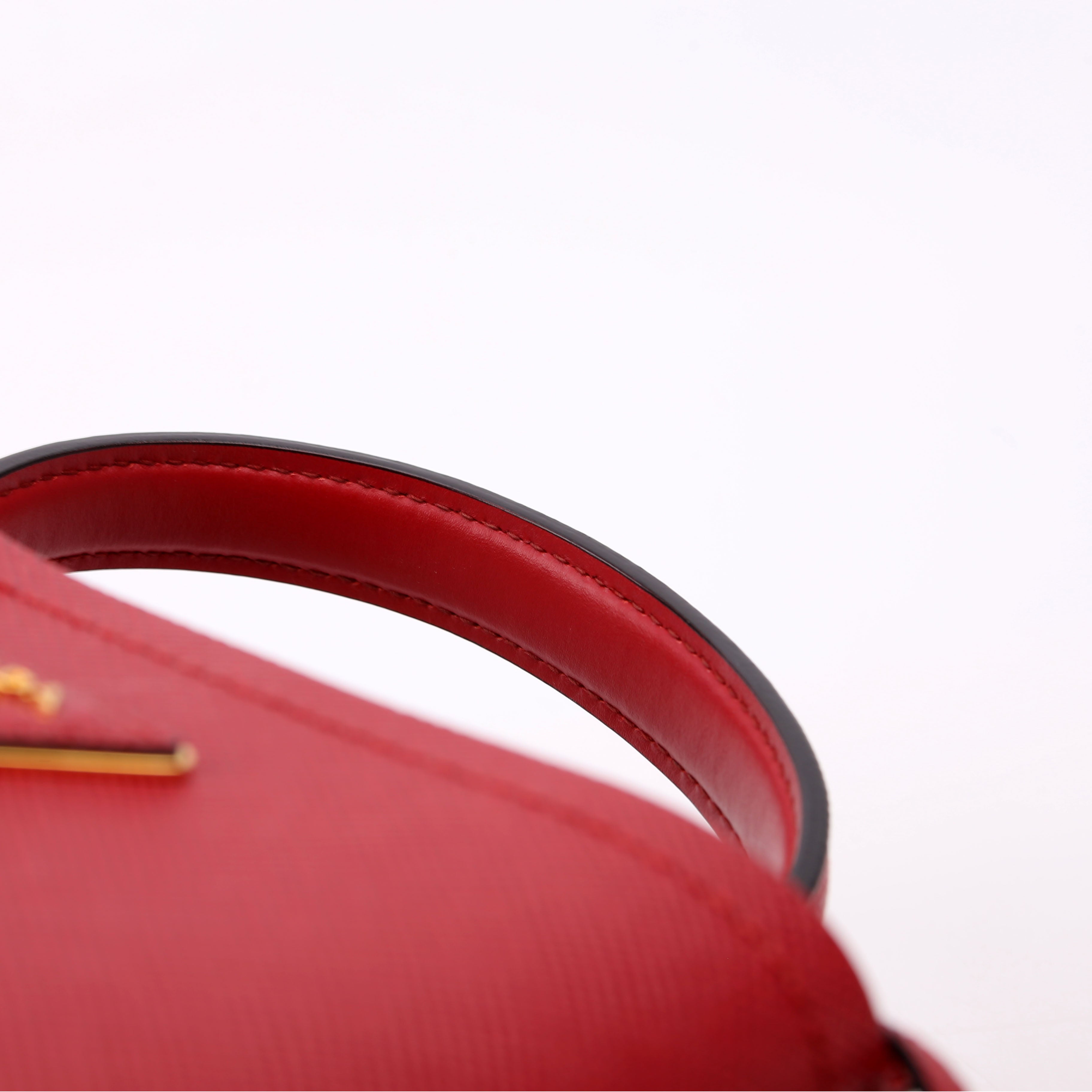 Saffiano Cuir Small Panier Bag Red