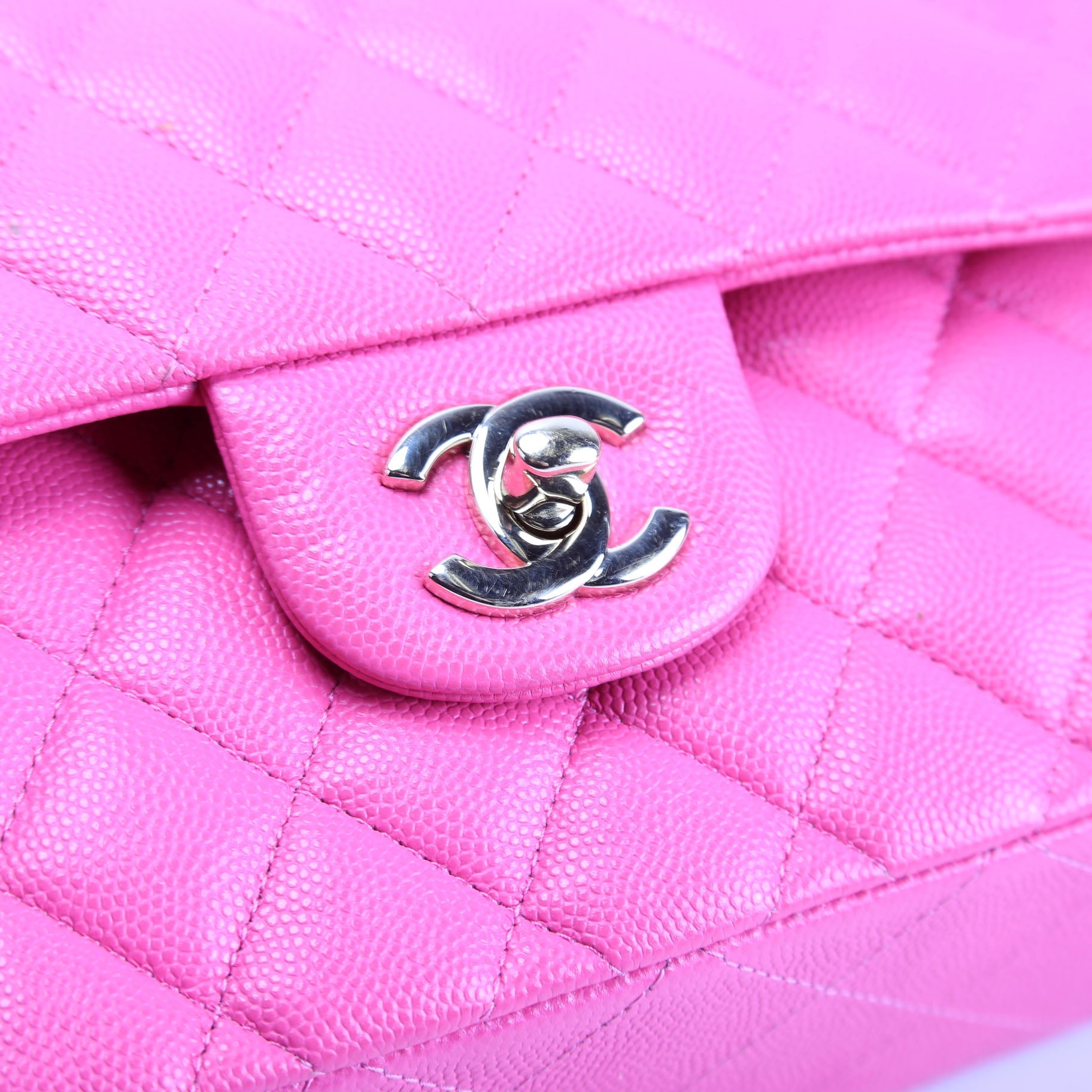 Classic Flap Medium Caviar Pink