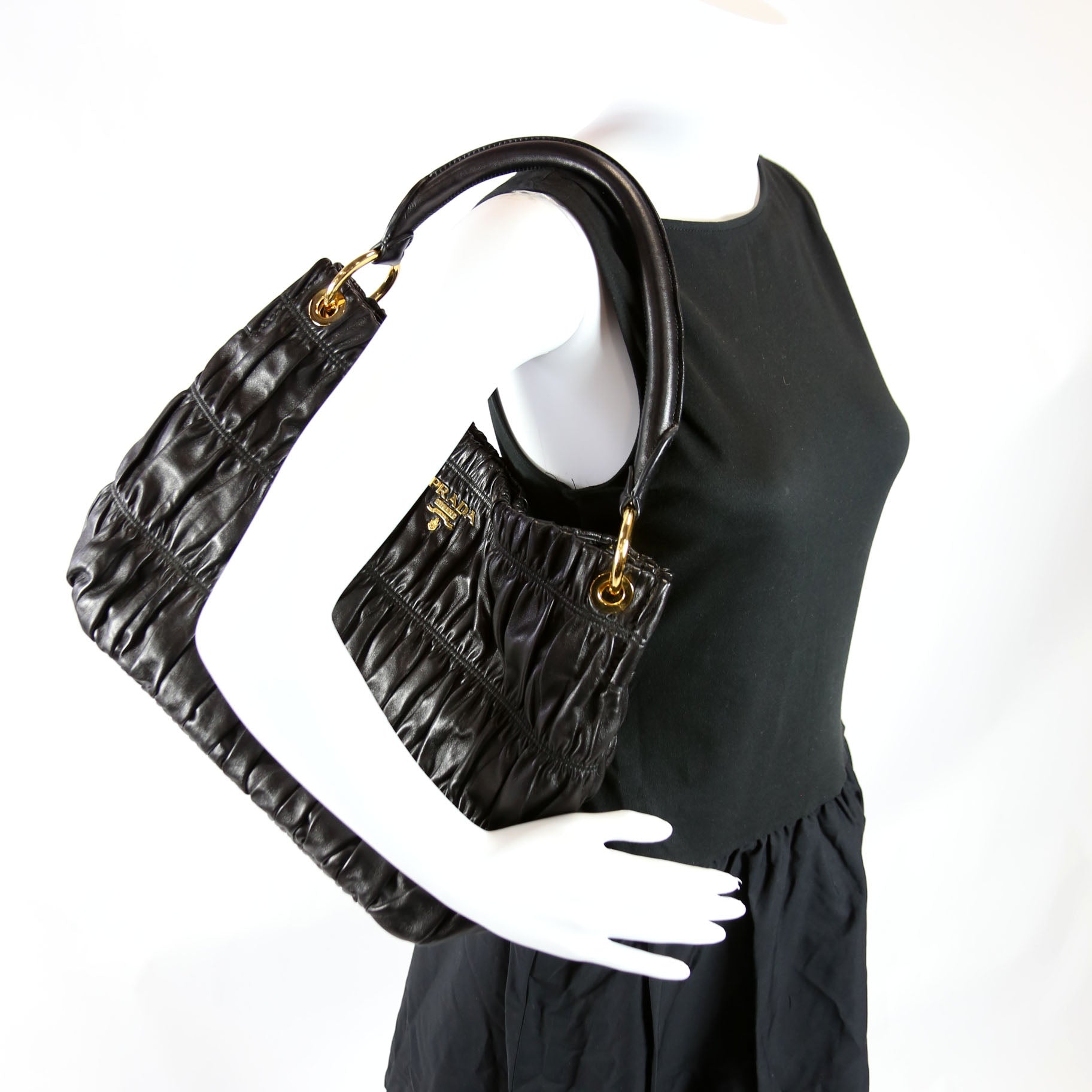 BR4730 Nappa Guafre Hobo Black