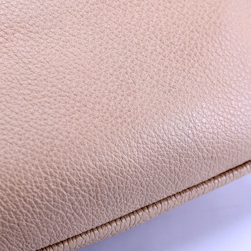 1BD314 Logo Leather Shoulder Small Tan