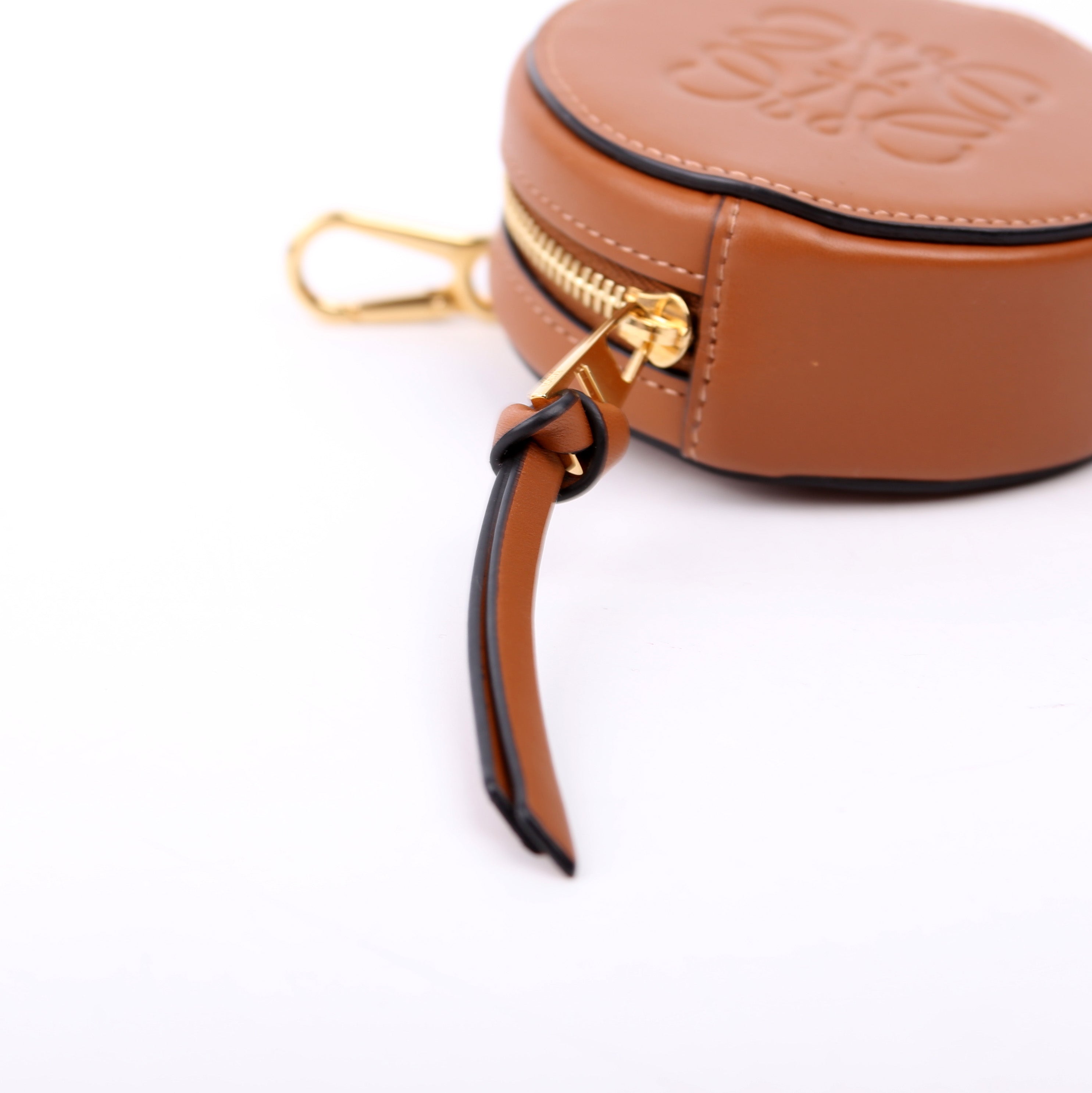 Mini Cookie Coin Pouch Calfskin Anagram Brown