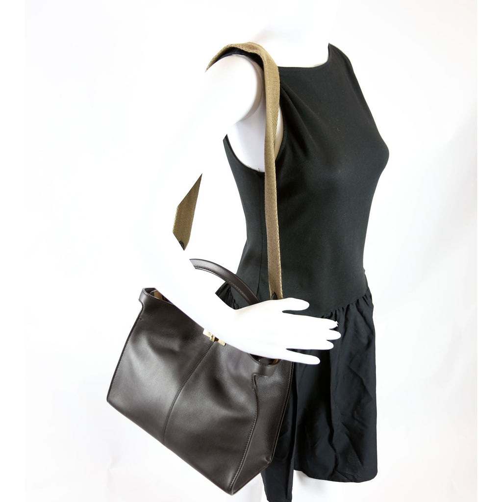 8BN310 Peekaboo X-Lite Medium Black