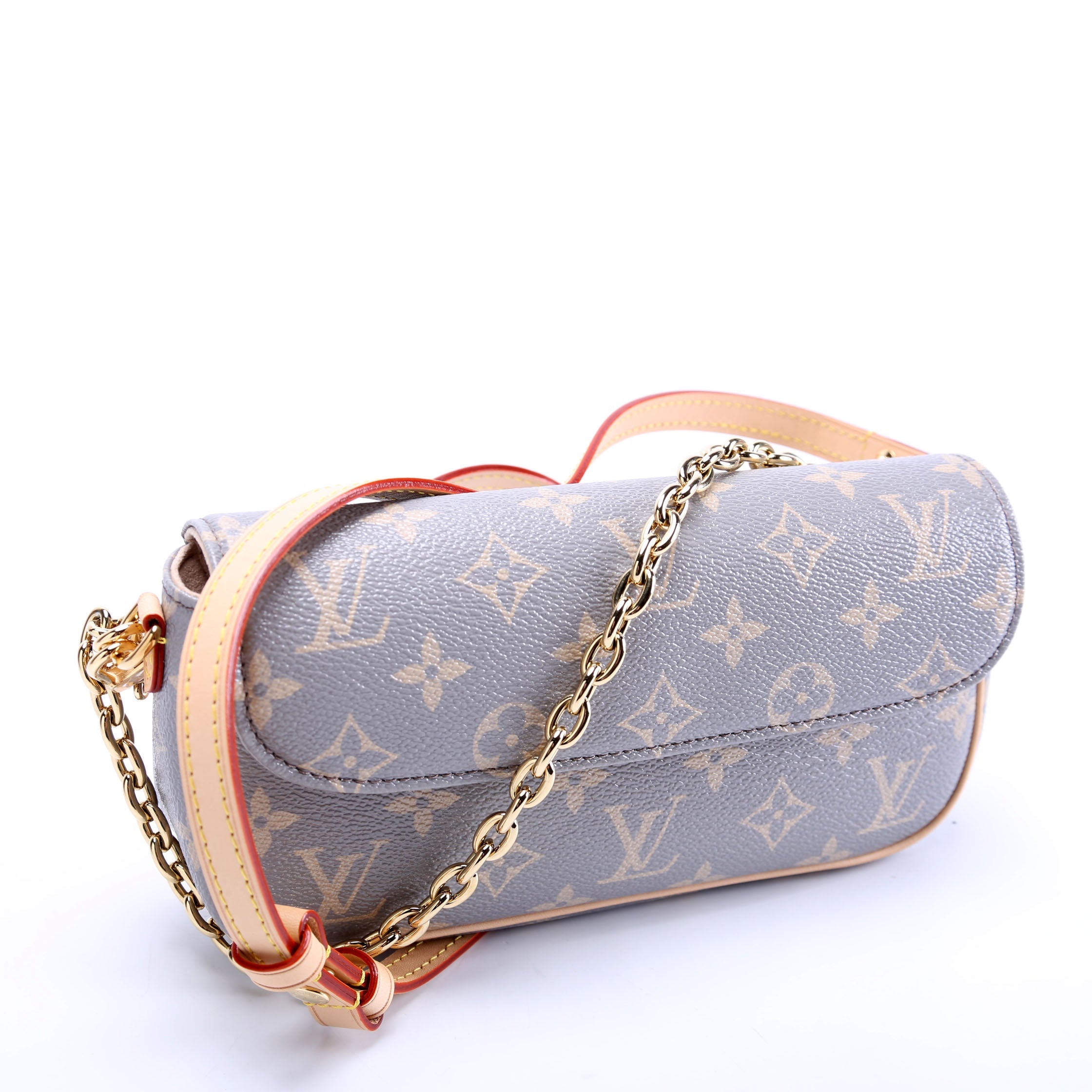 Ivy Wallet On Chain Trianon Gray Monogram
