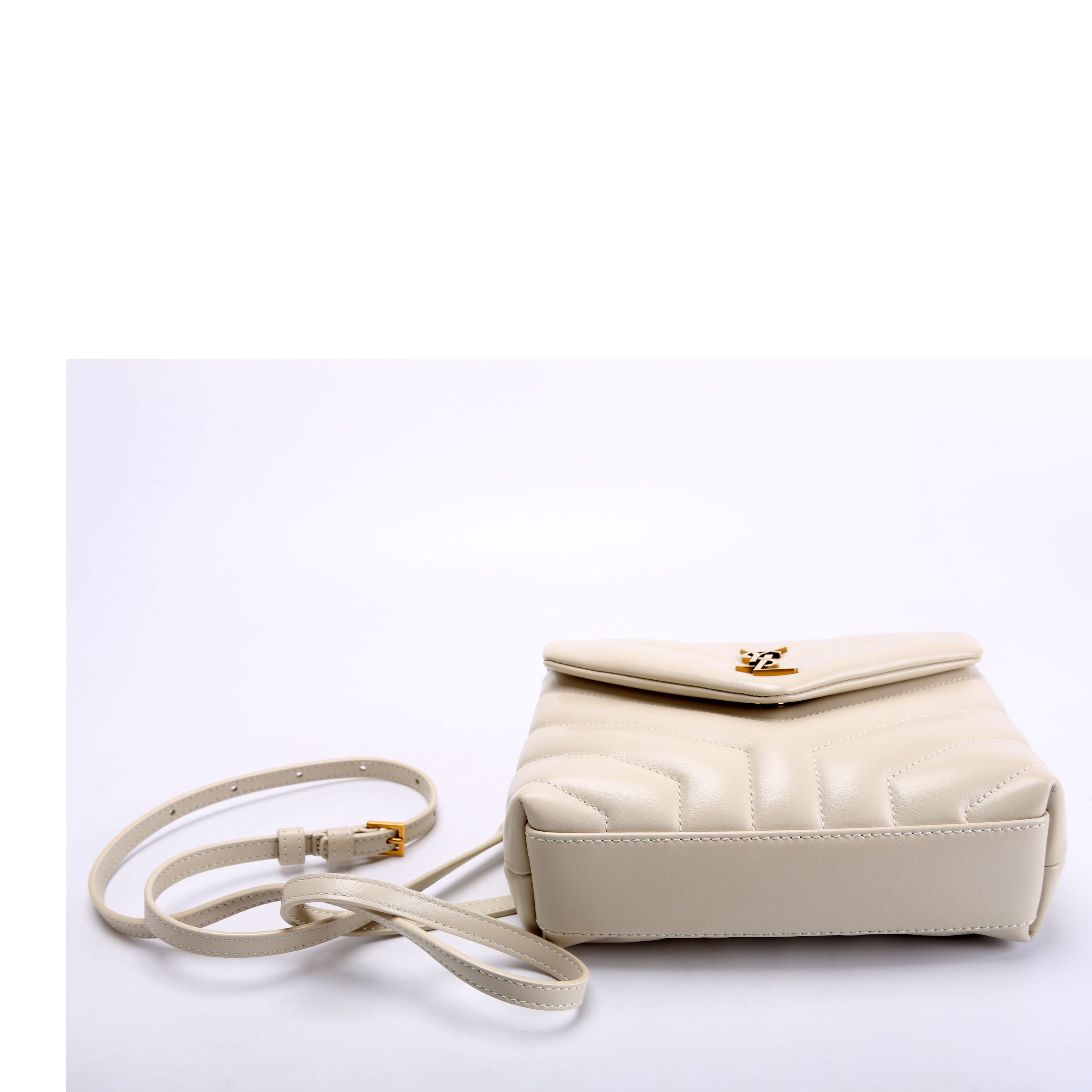 LouLou Satchel Toy Crossbody 678401 Cream
