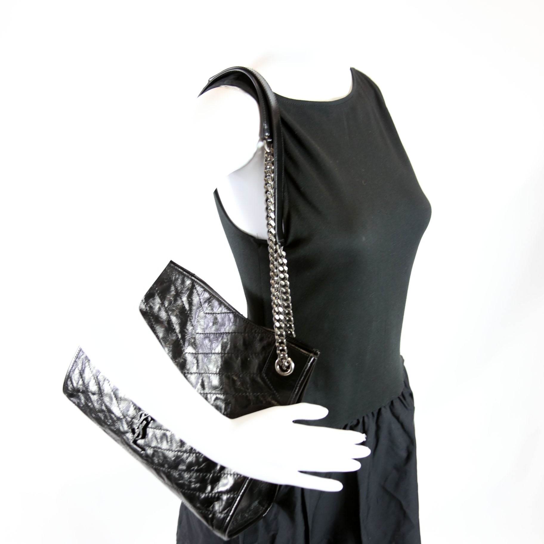 577999 Niki Medium Shopping Black