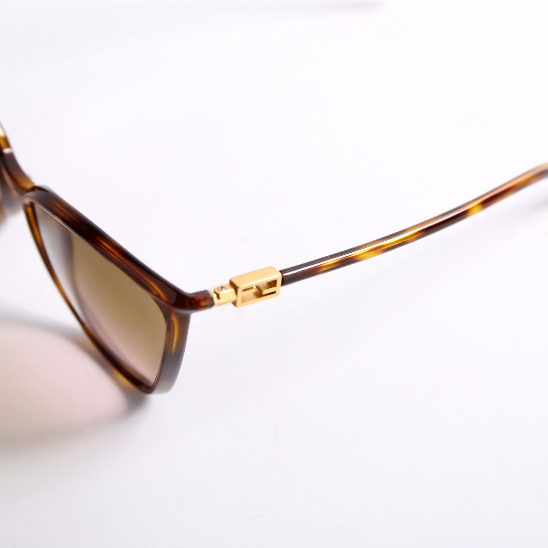 FF0433G/S Cateye Sunglasses Brown