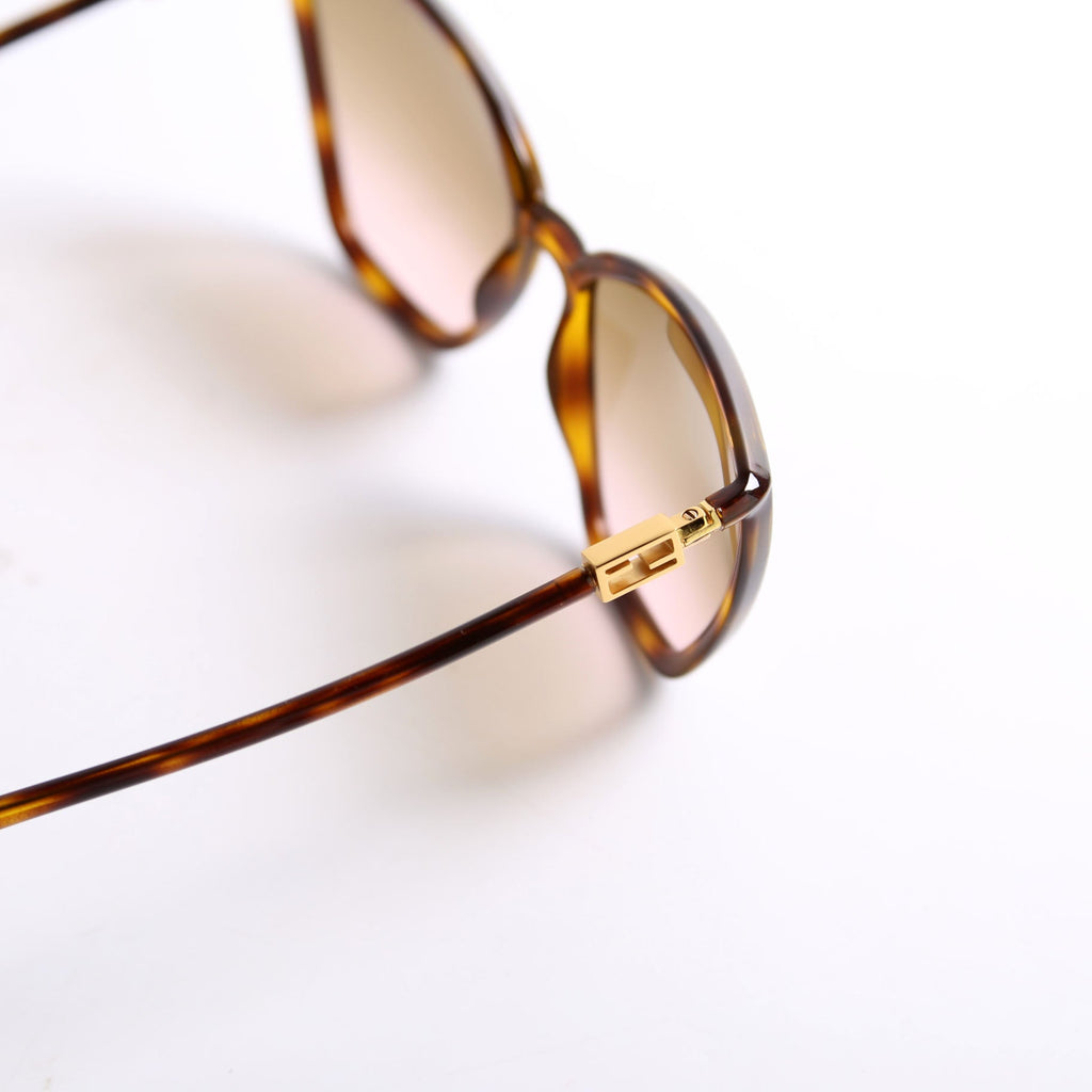 FF0433G/S Cateye Sunglasses Brown