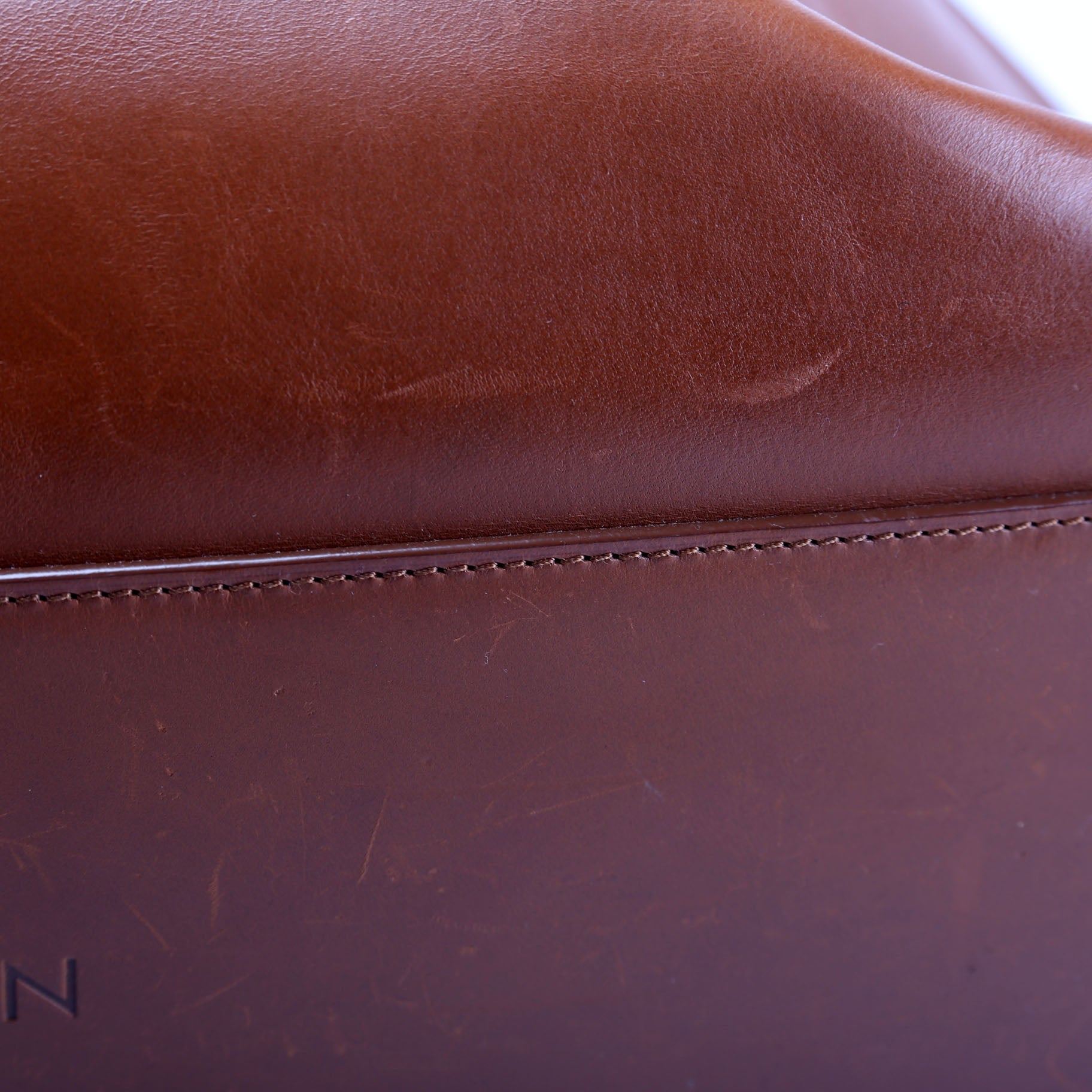 Nomade V Serigraph Tote Calfskin Brown