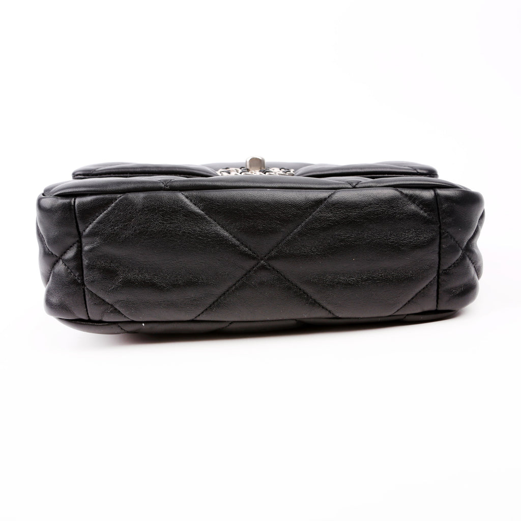 Quilted Goatskin 19 Medium Flap RFID Black